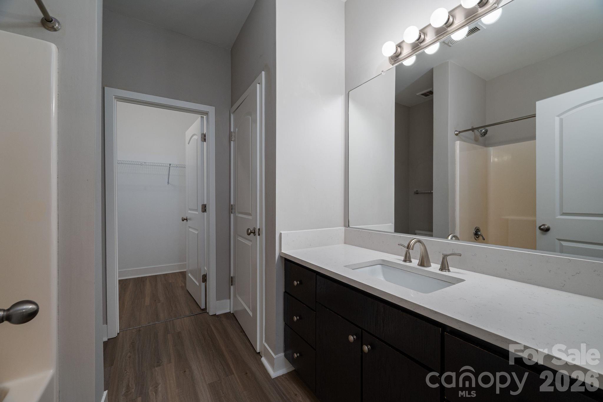 1012 Skyline View Way — Charlotte