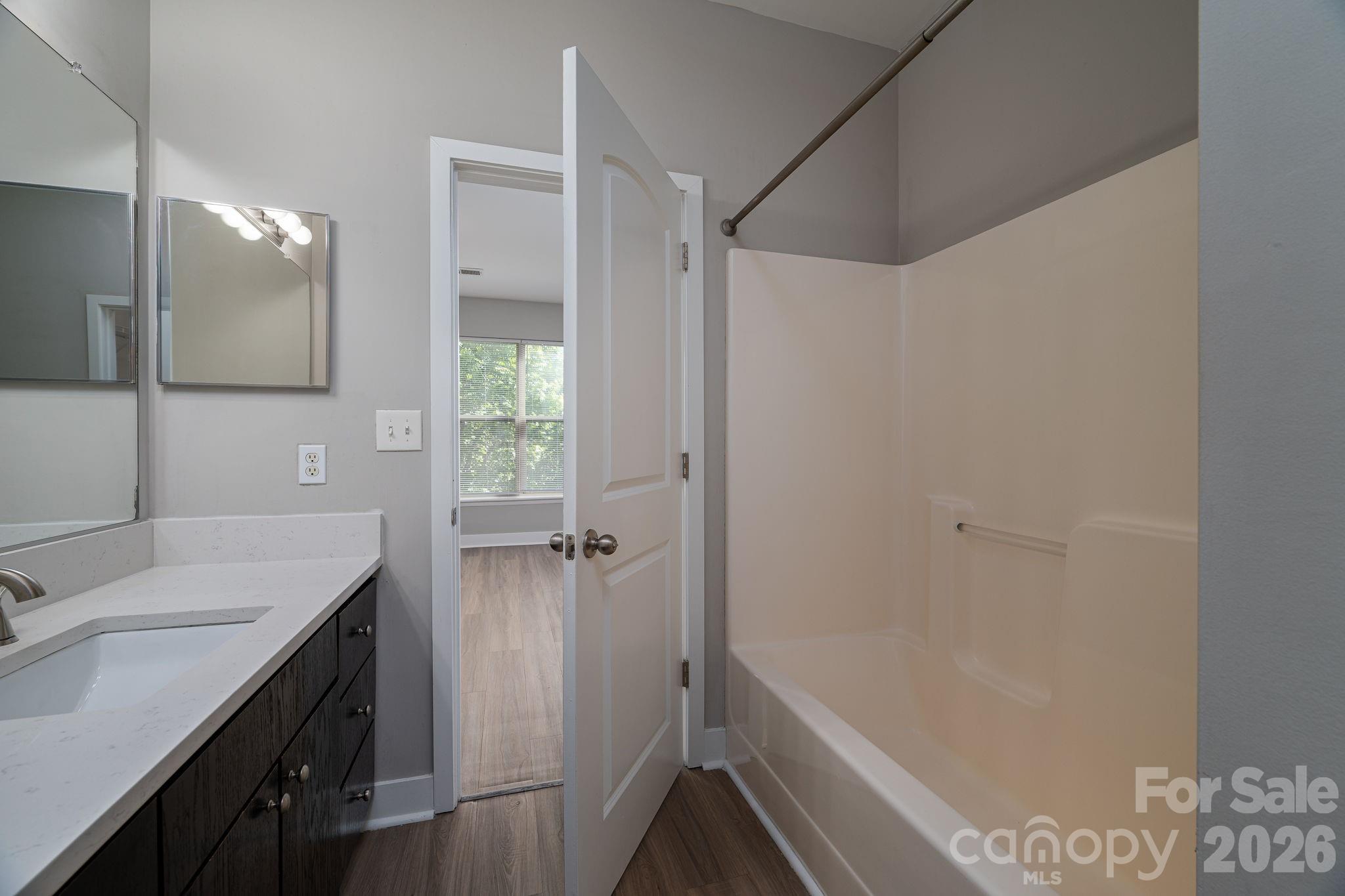 1012 Skyline View Way — Charlotte