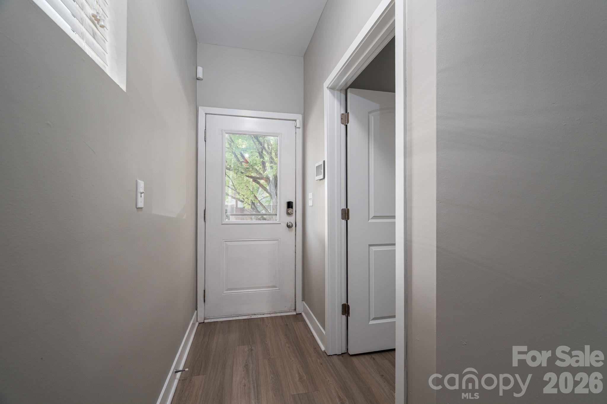 1012 Skyline View Way — Charlotte