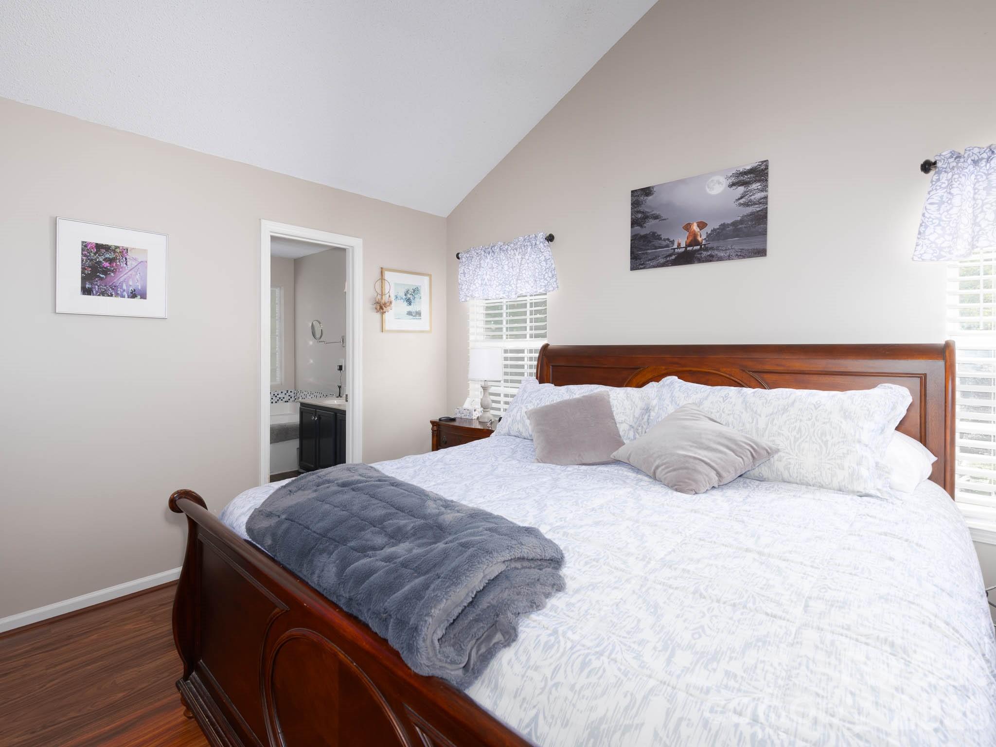 8110 Slickrock Circle — Charlotte