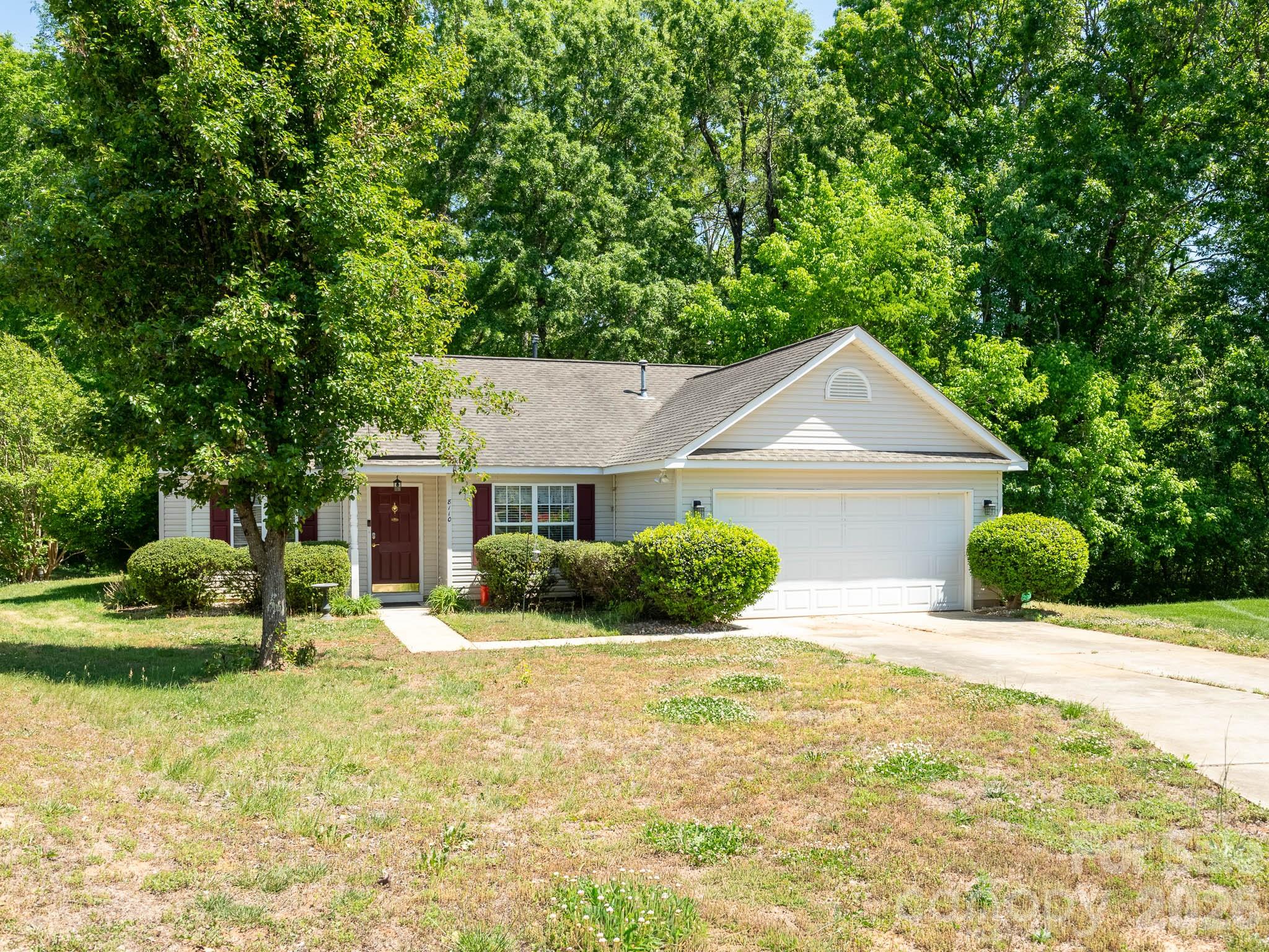 8110 Slickrock Circle — Charlotte
