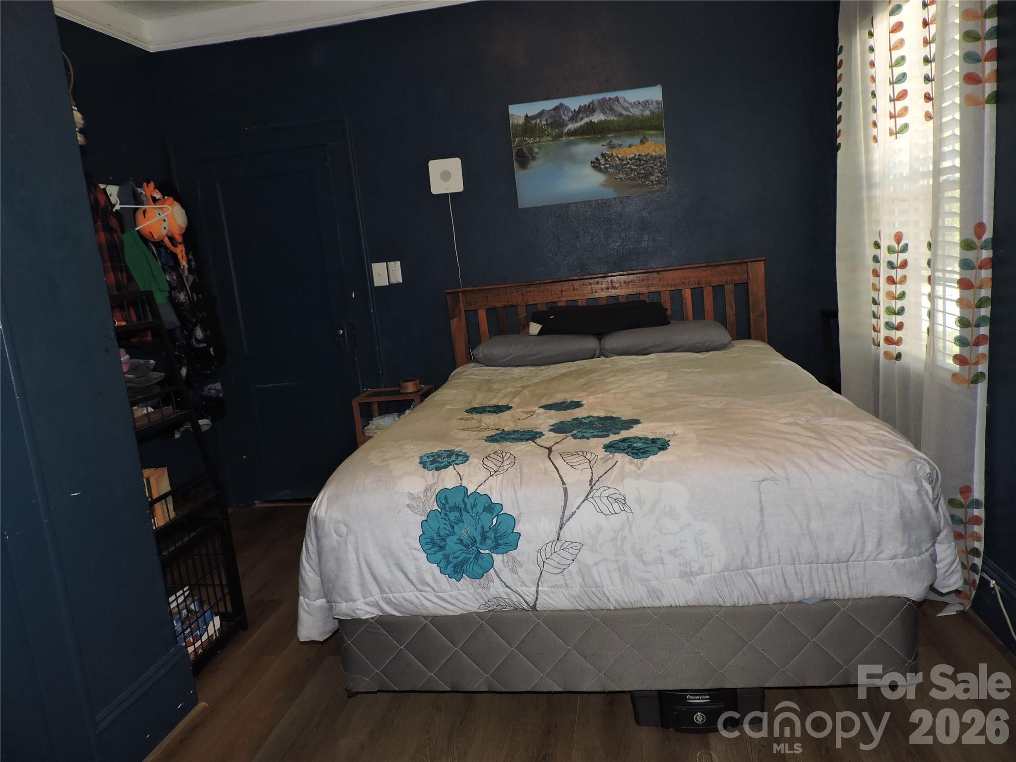 4 Carter Road — Weaverville