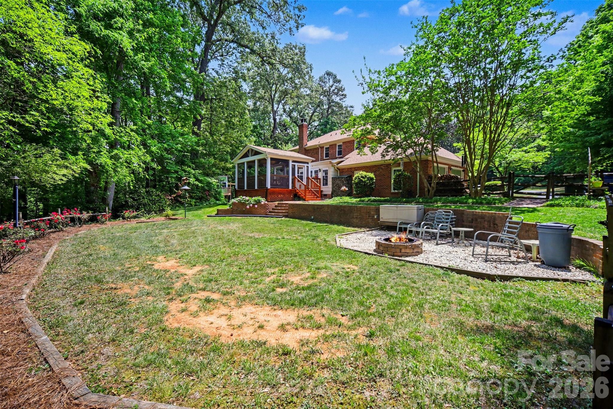 814 S Main Street — Mount Holly
