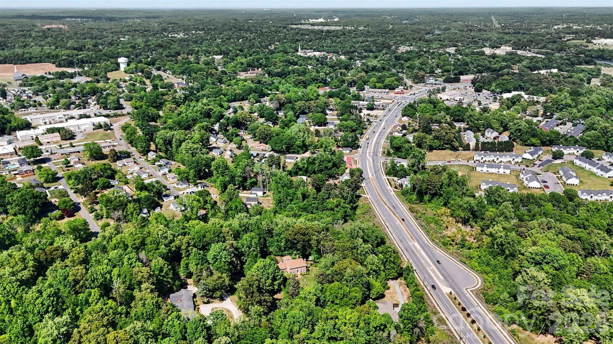 814 S Main Street — Mount Holly