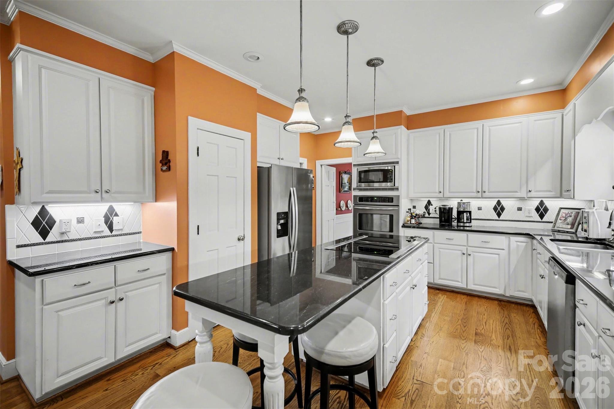 814 S Main Street — Mount Holly
