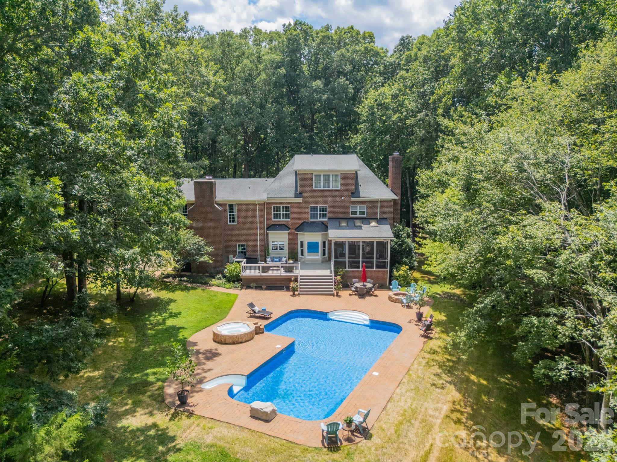 3307 Sandalwood Lane — Waxhaw