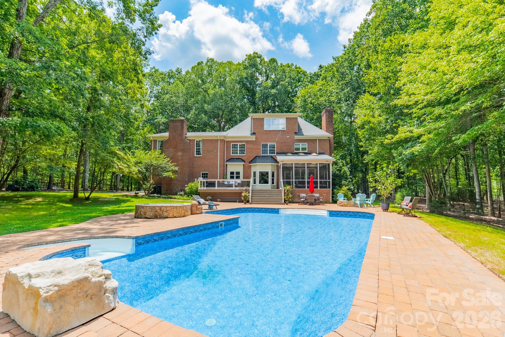 3307 Sandalwood Lane — Waxhaw