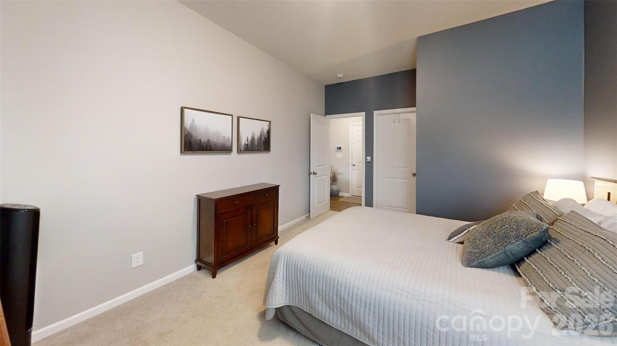 5339 Pembrey Drive — Denver