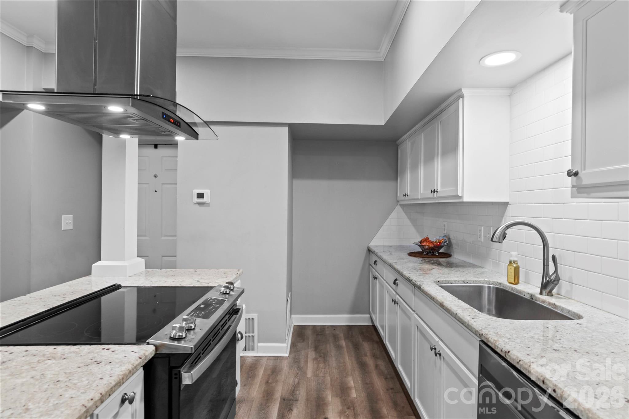 376 Meadows Circle — Winston Salem