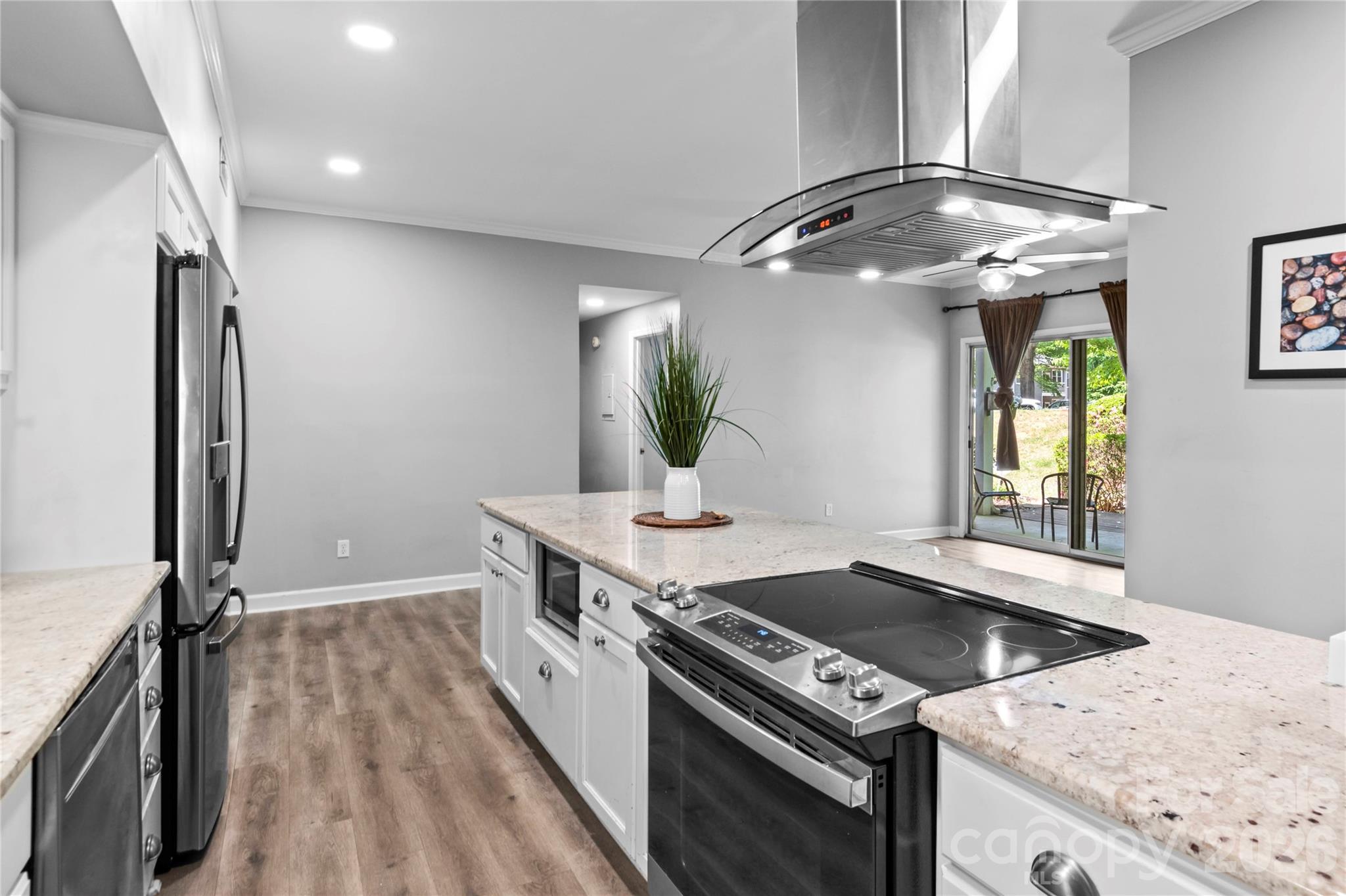 376 Meadows Circle — Winston Salem