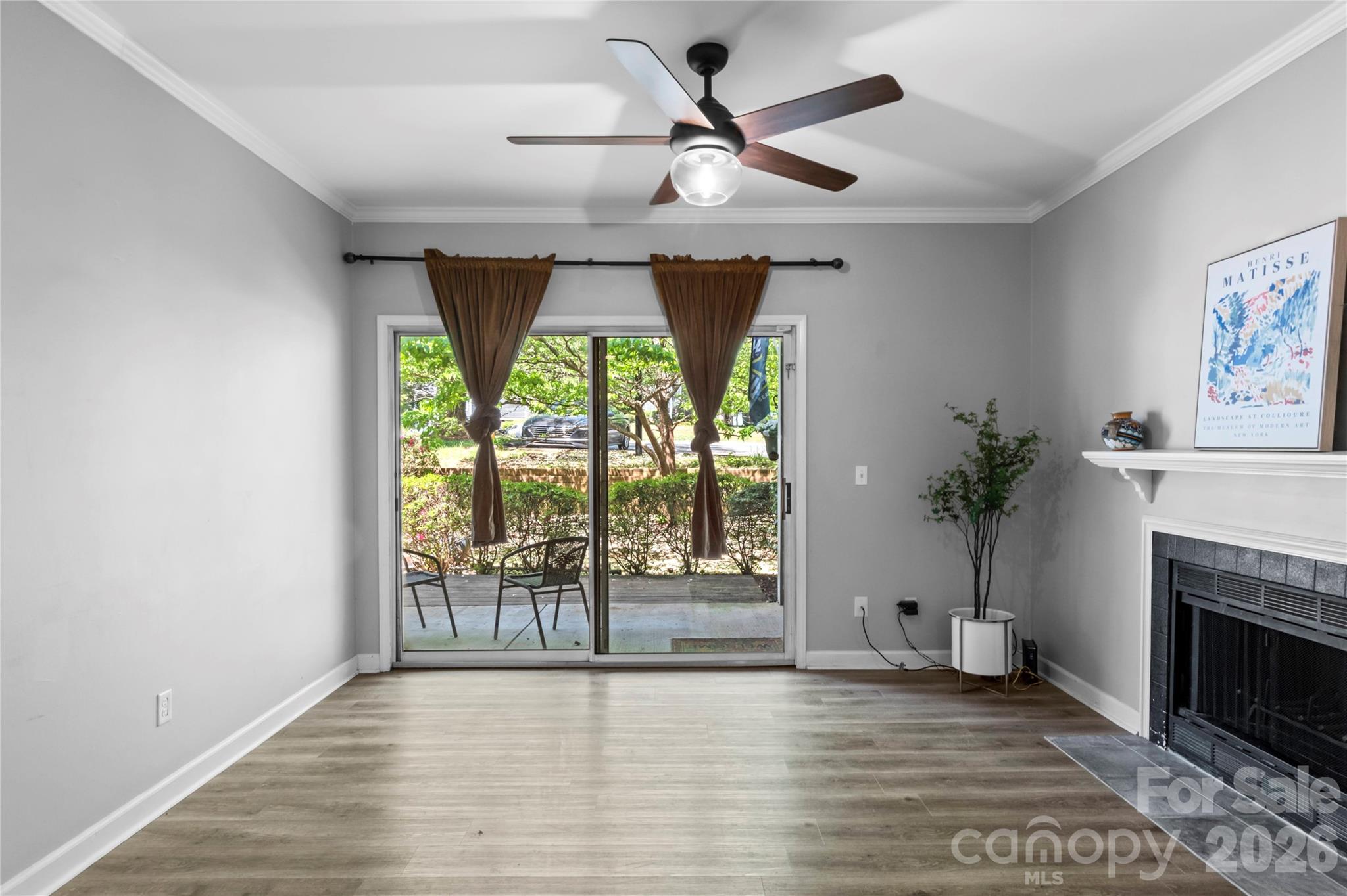 376 Meadows Circle — Winston Salem
