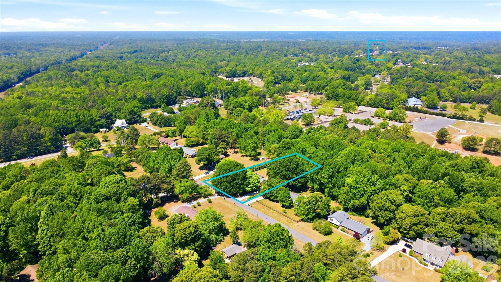 119 Essaw Road — Waxhaw