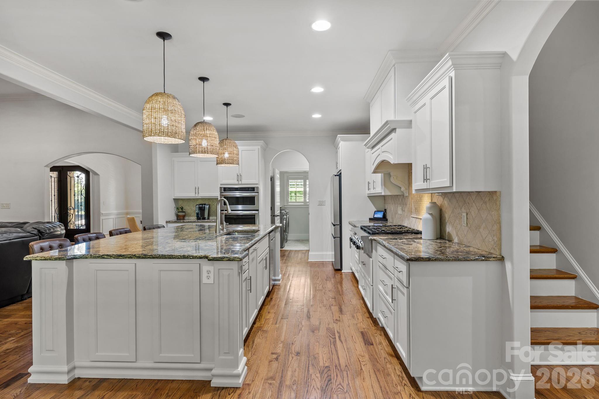 320 Barber Loop — Mooresville