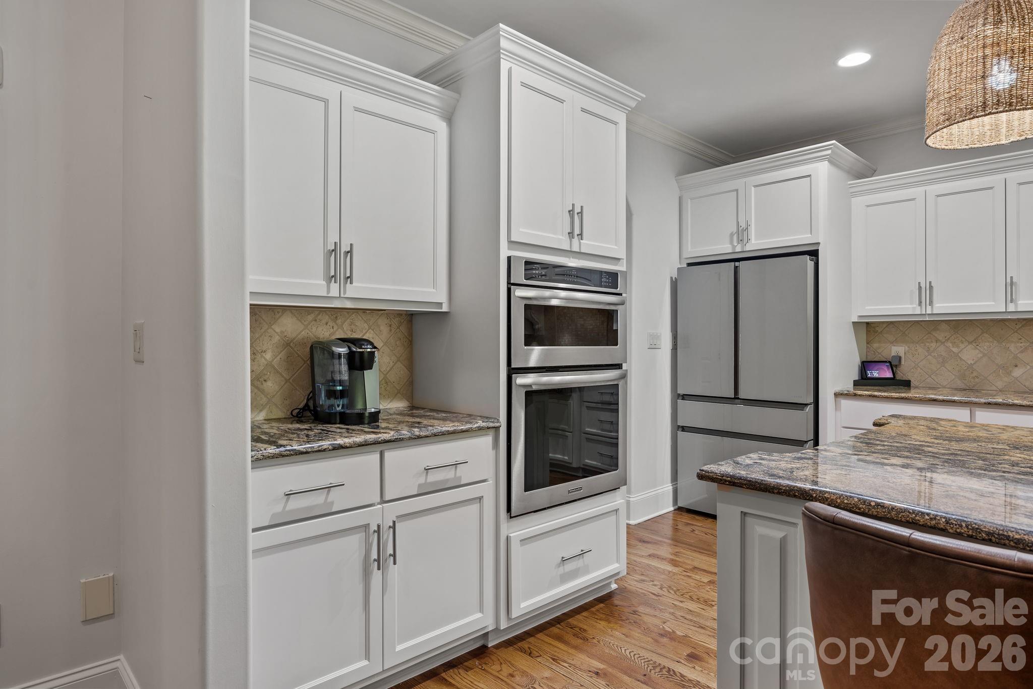 320 Barber Loop — Mooresville