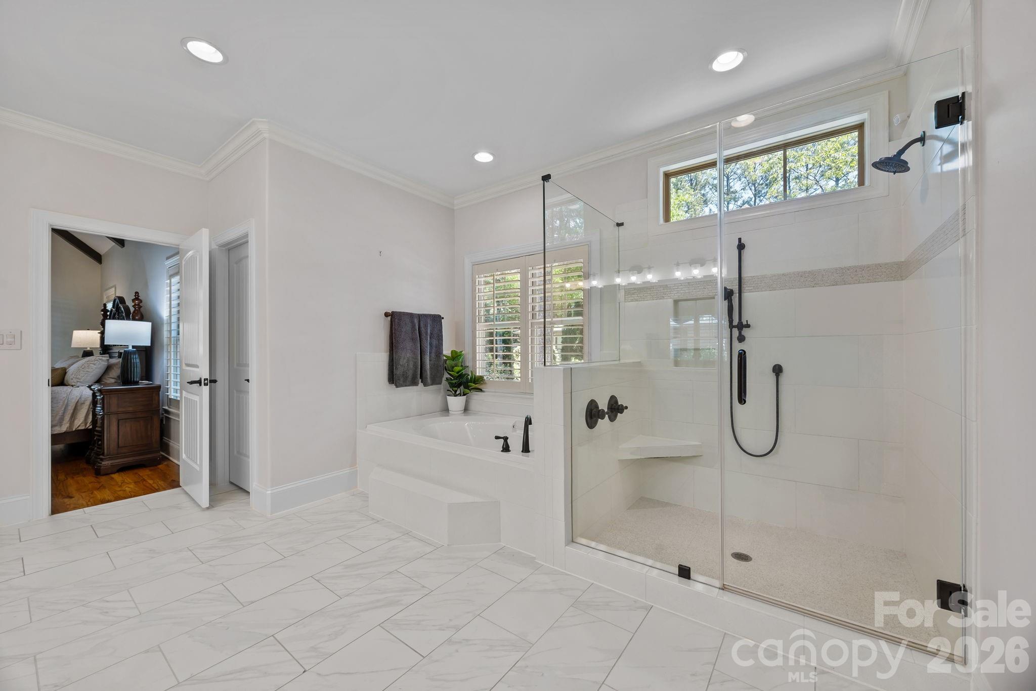 320 Barber Loop — Mooresville