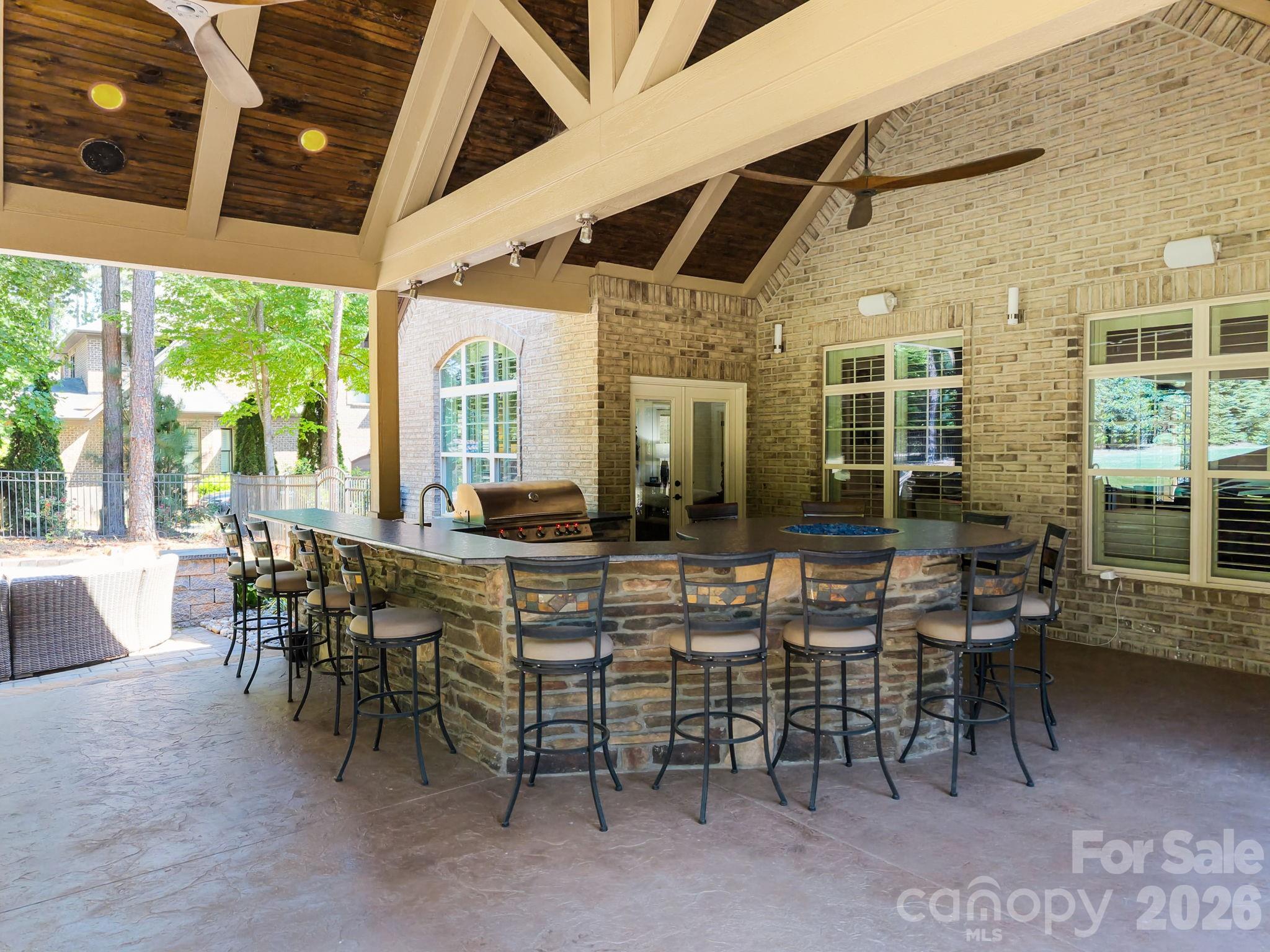320 Barber Loop — Mooresville