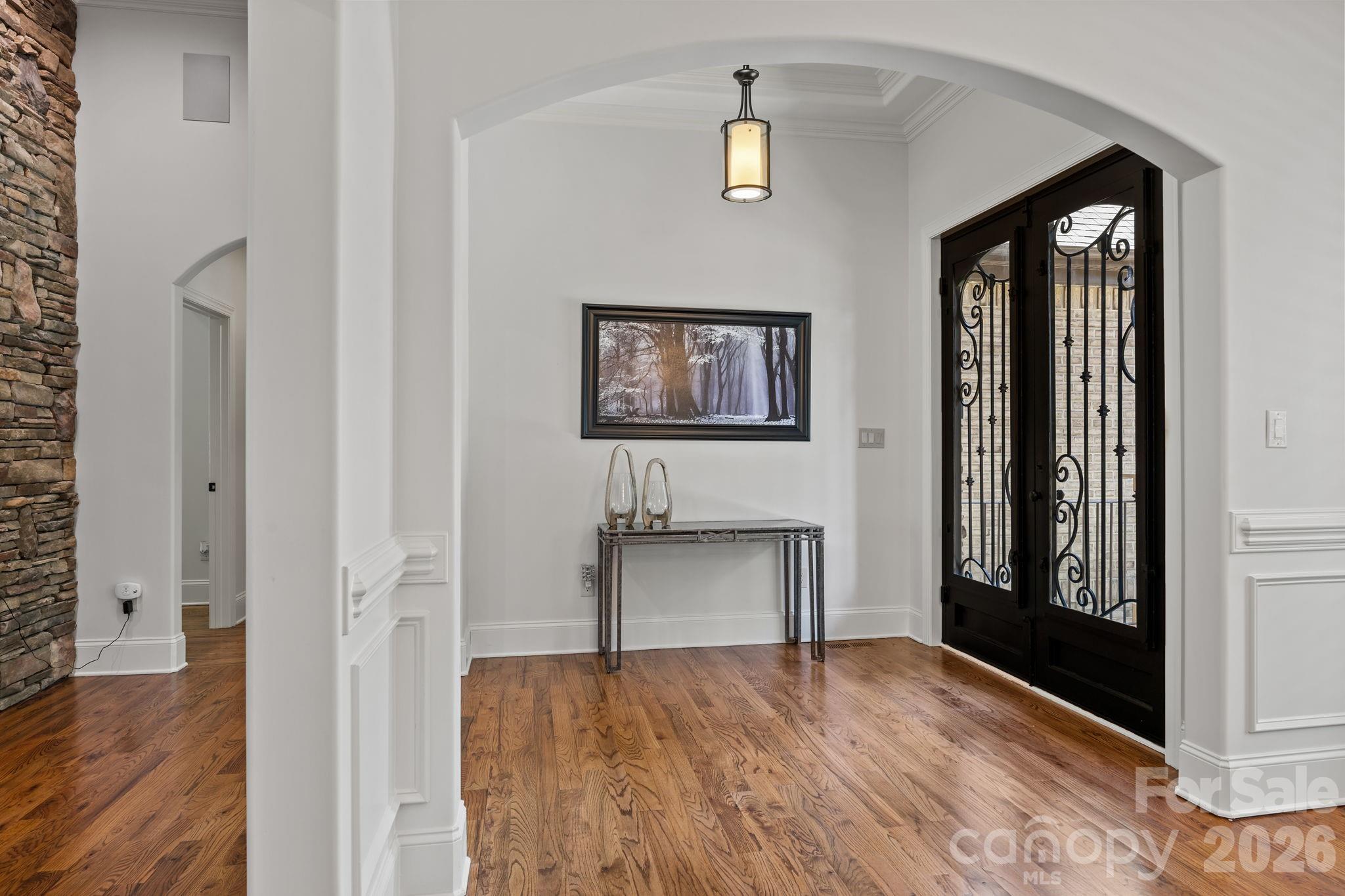 320 Barber Loop — Mooresville