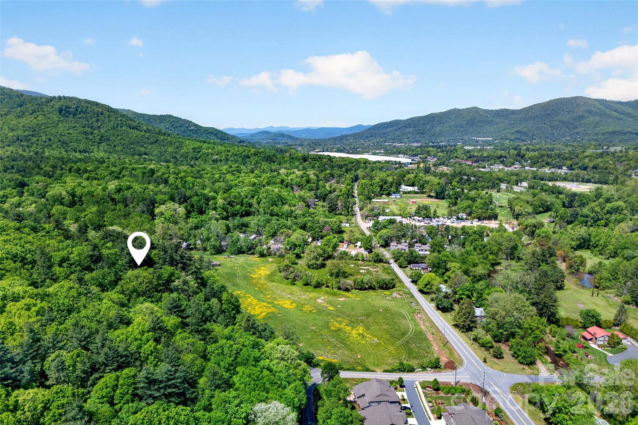 75 Old Lakey Gap Road — Black Mountain