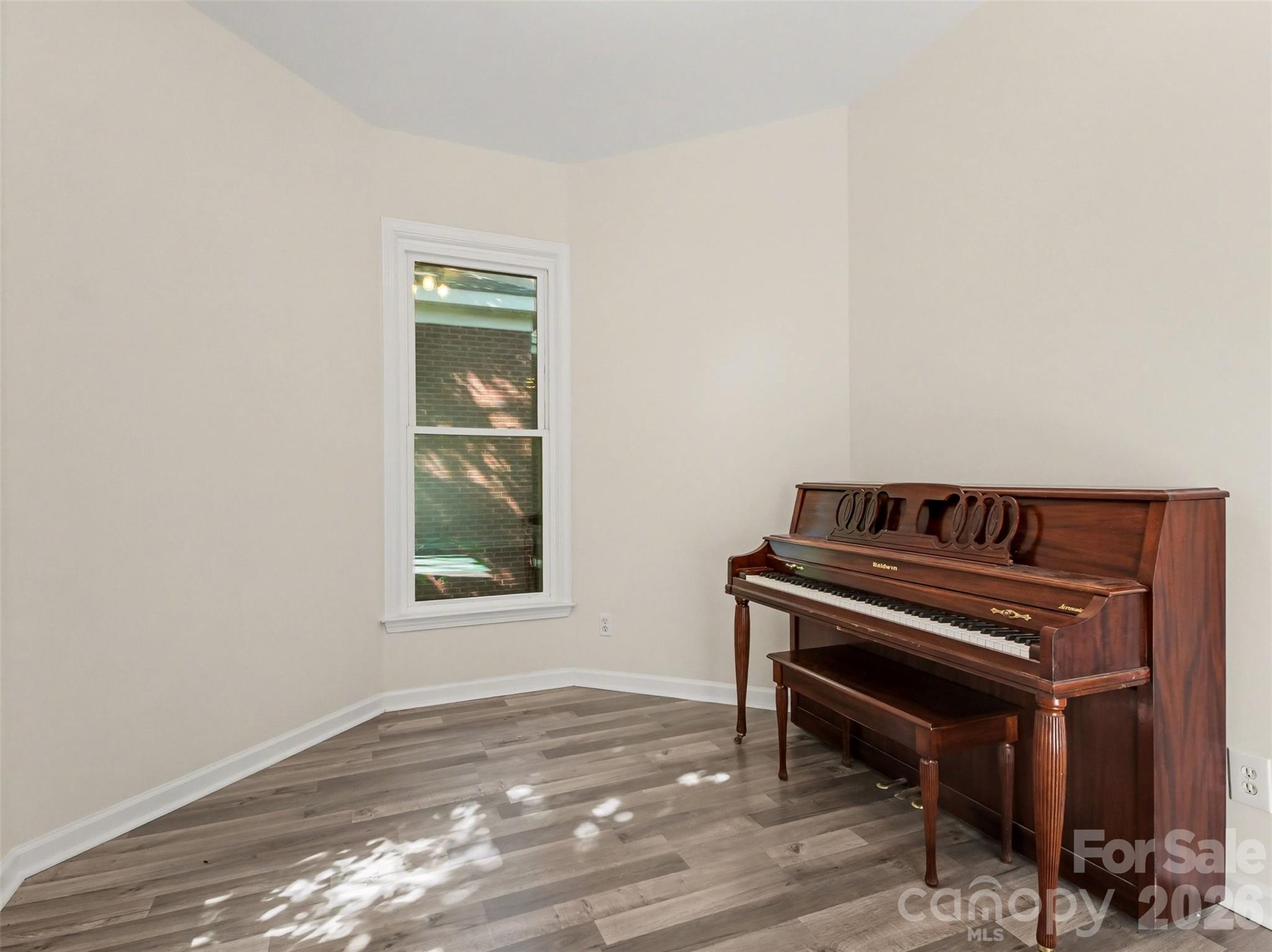 306 S Cedar Street #10 — Charlotte