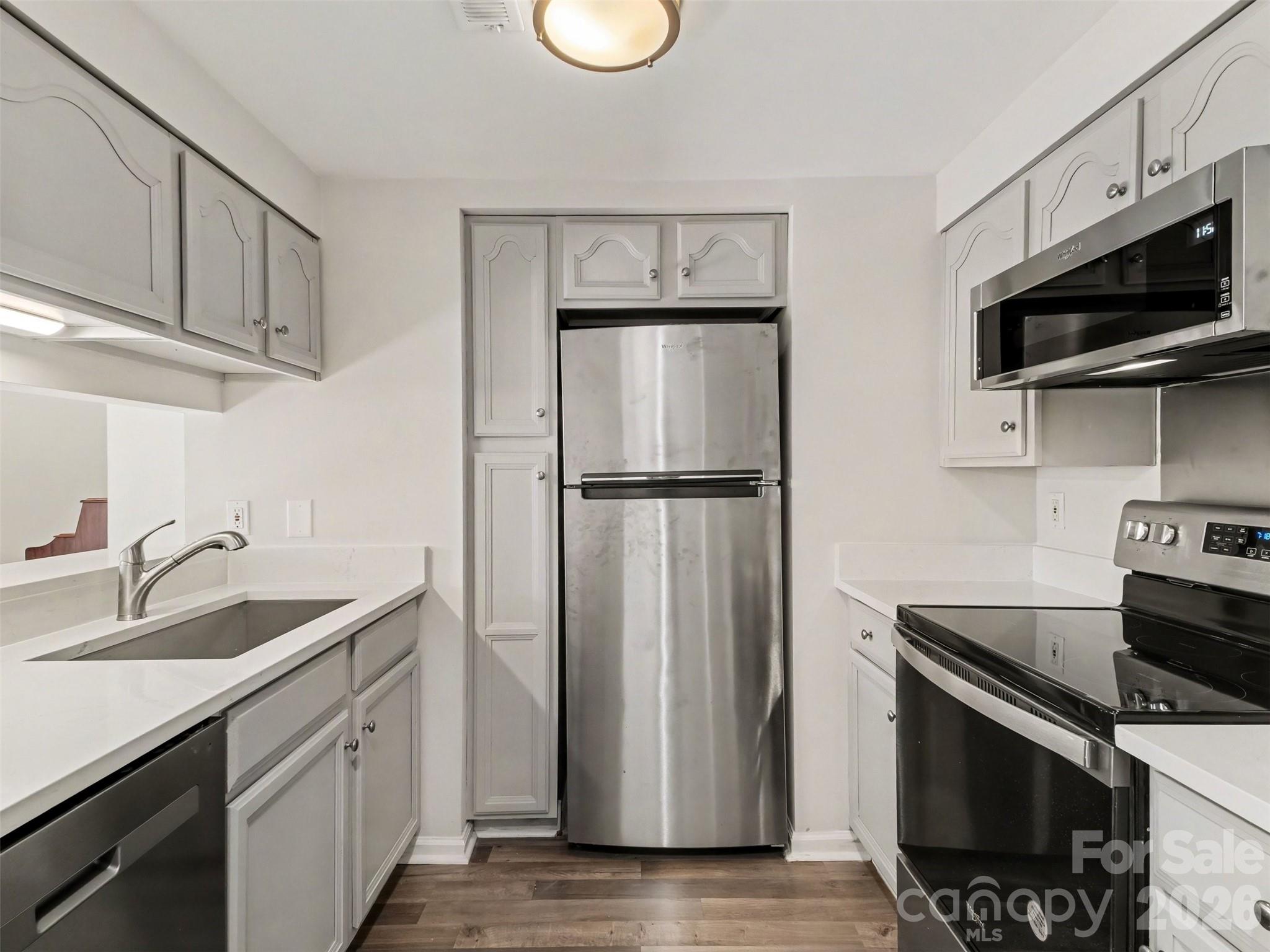 306 S Cedar Street #10 — Charlotte