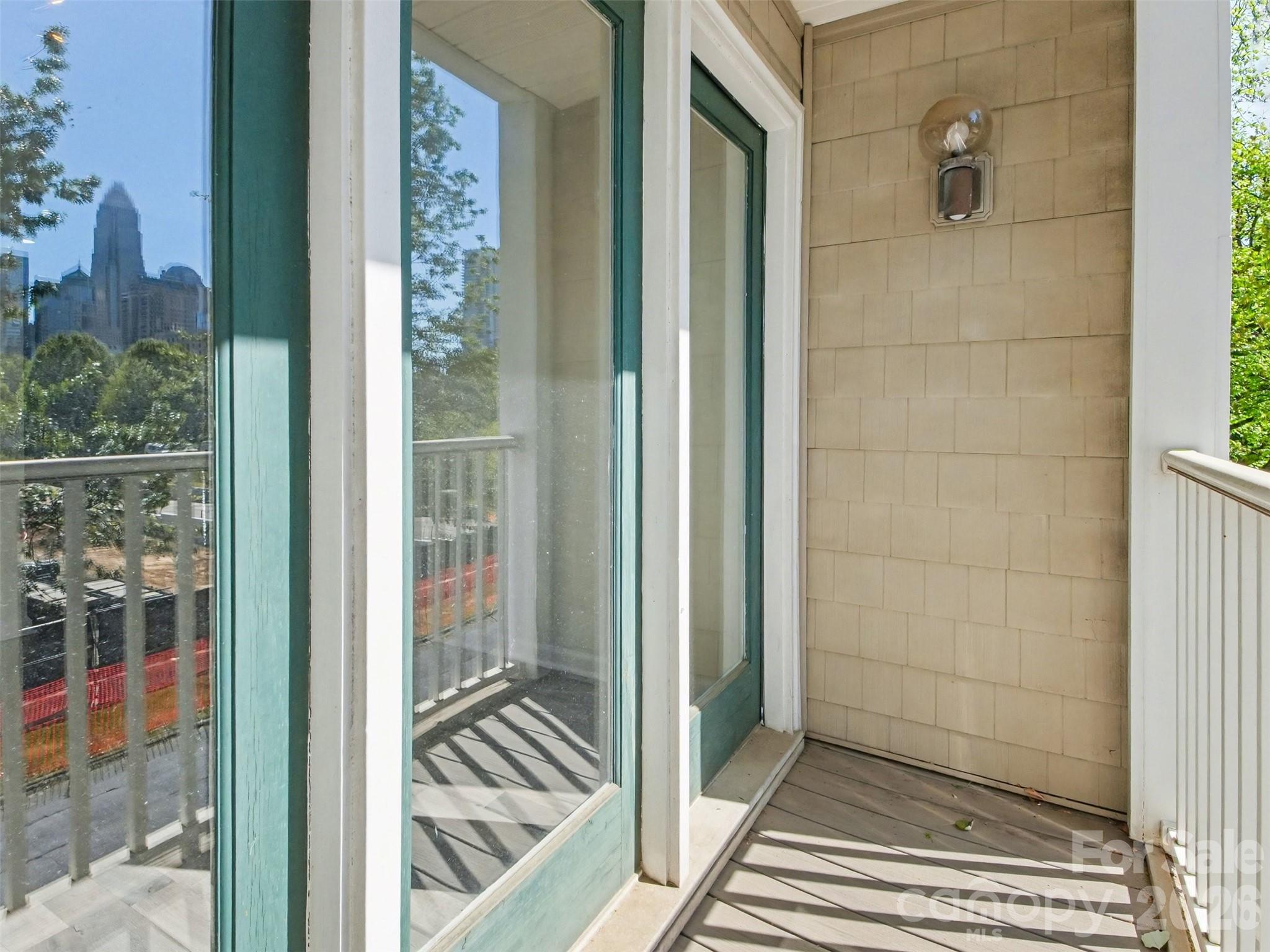 306 S Cedar Street #10 — Charlotte