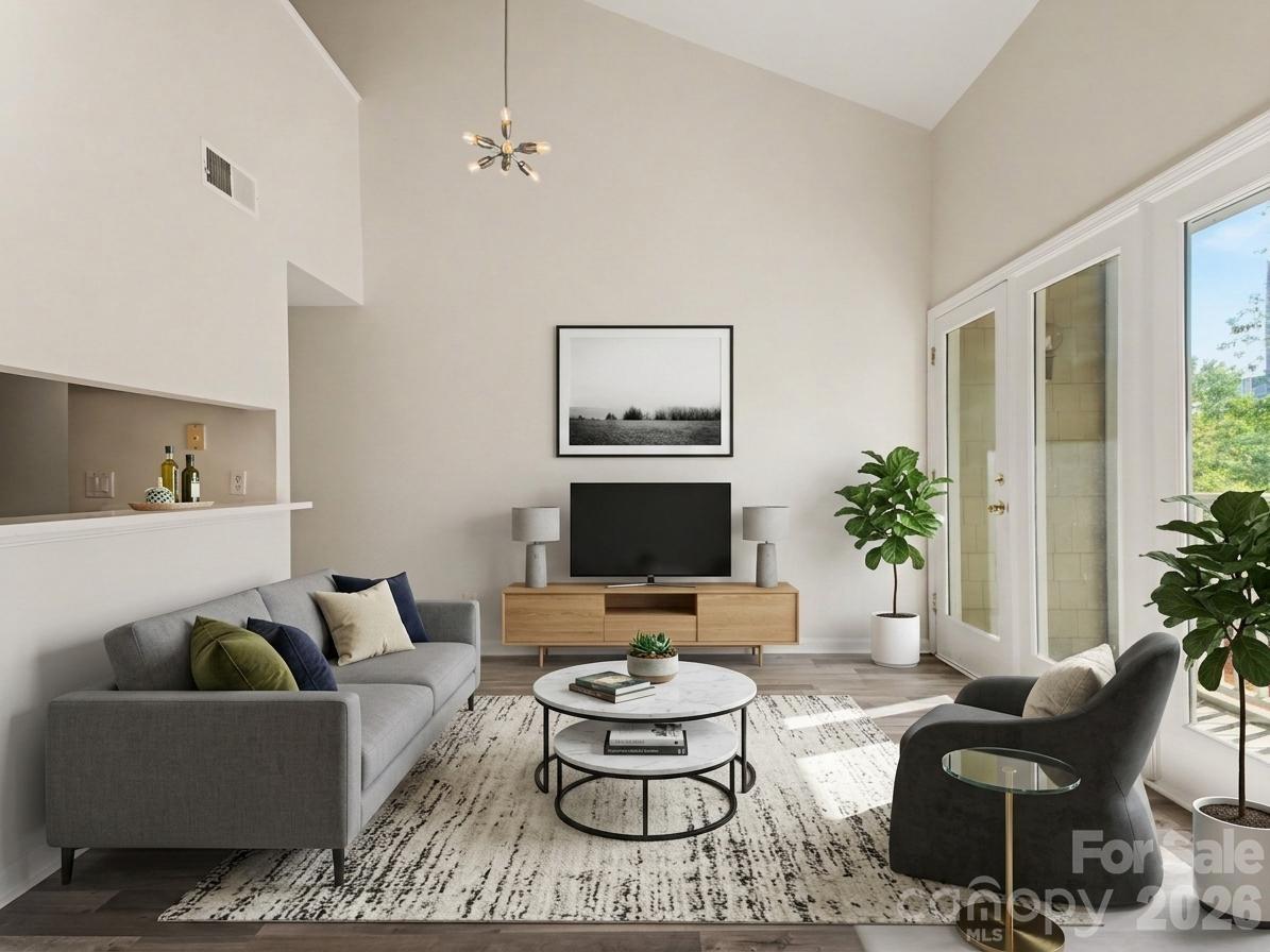 306 S Cedar Street #10 — Charlotte