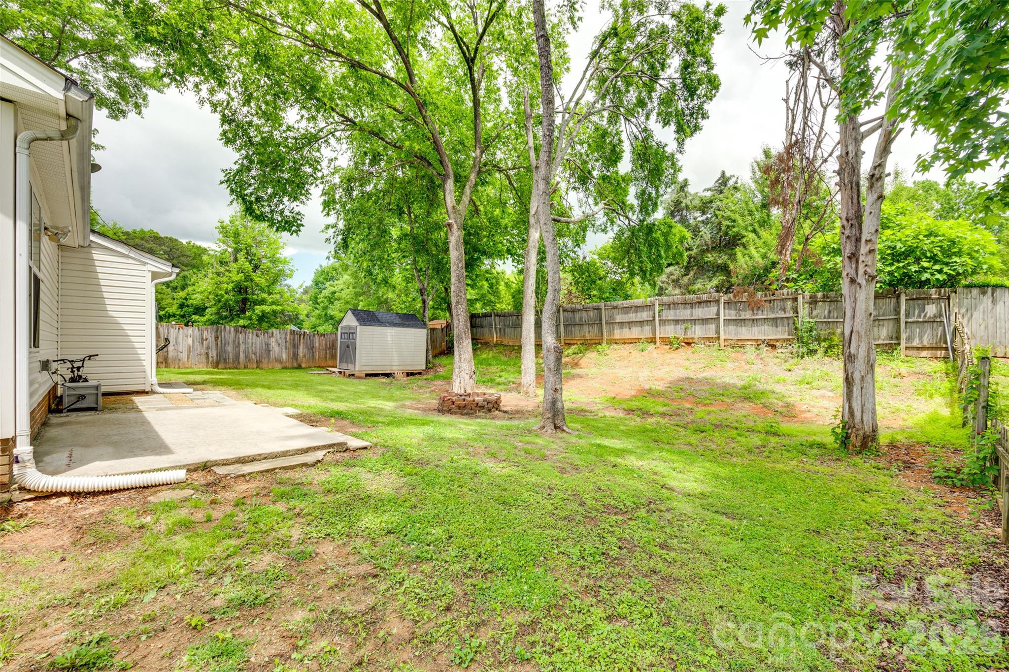 7442 Crestside Lane — Charlotte