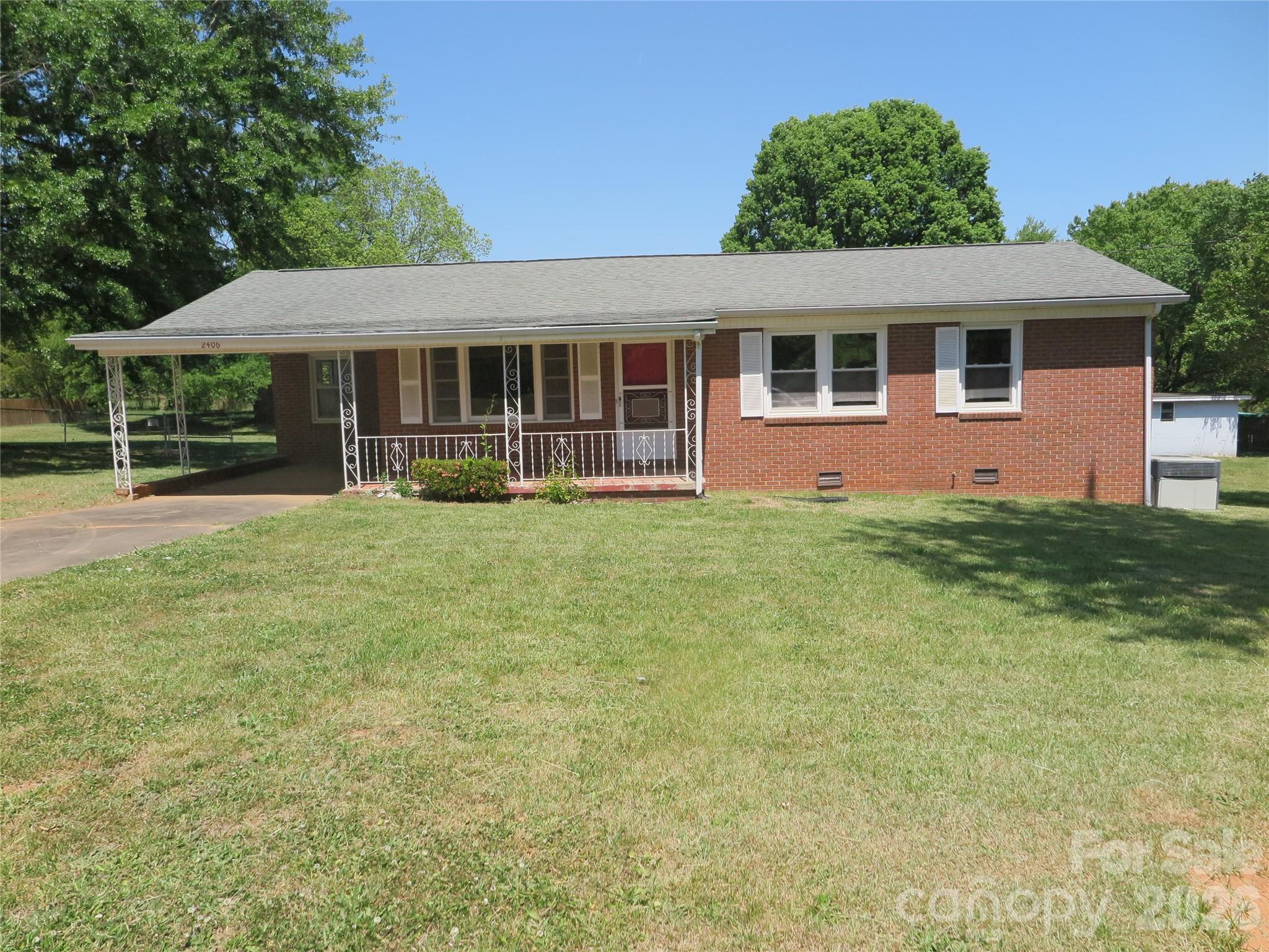 2406 Easton Drive — Shelby