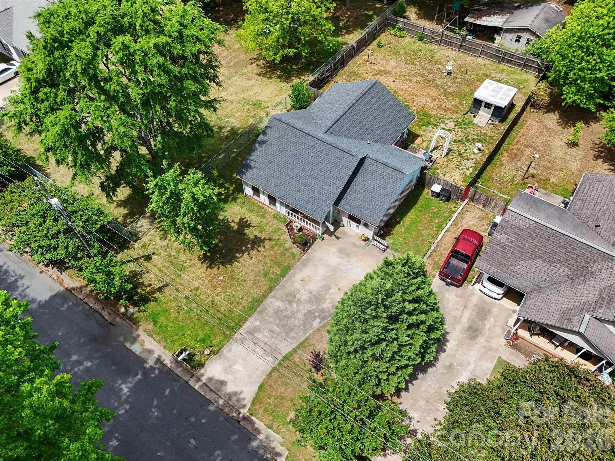 201 Bishop Lane — Concord