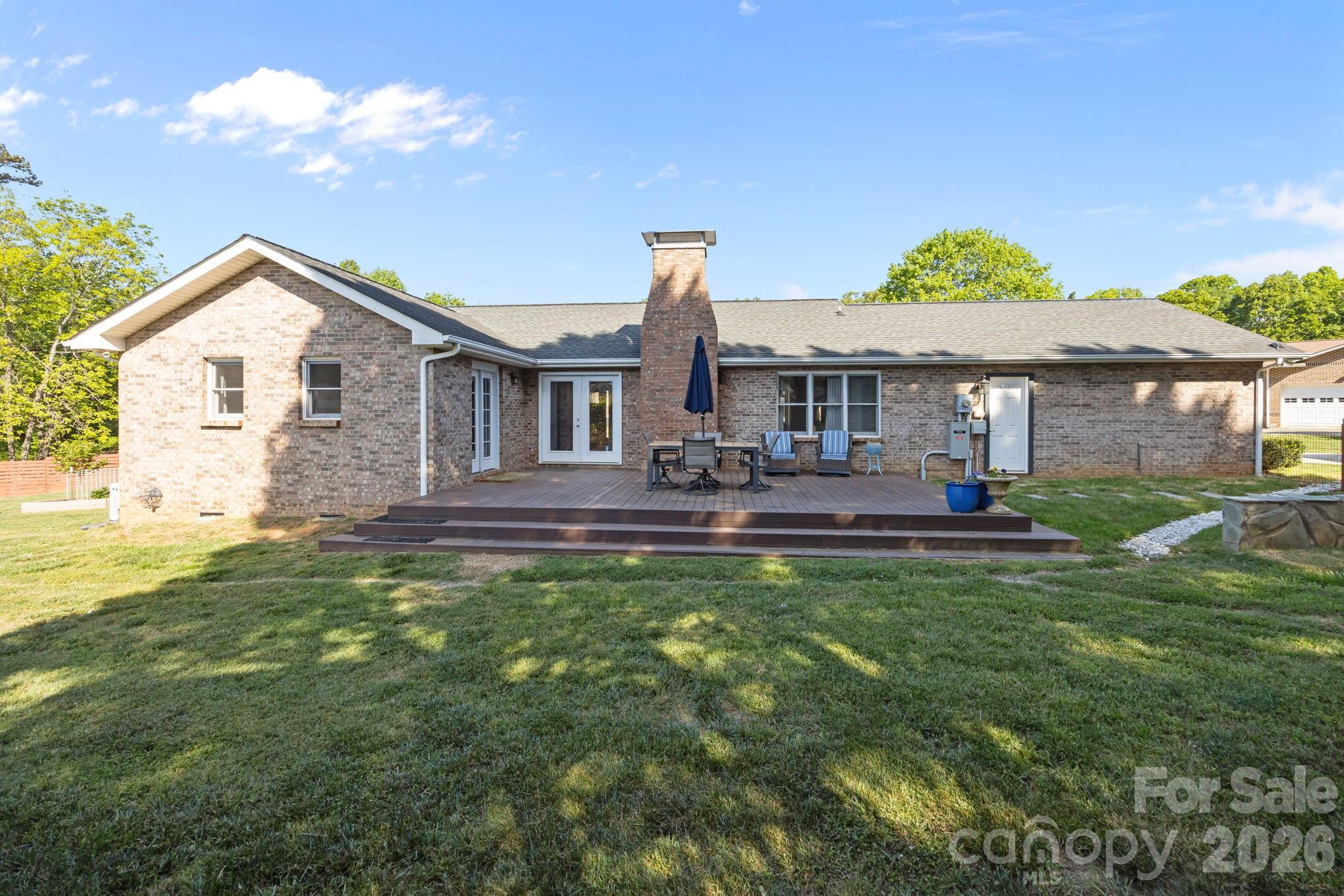 3030 Lydia Lane — Newton