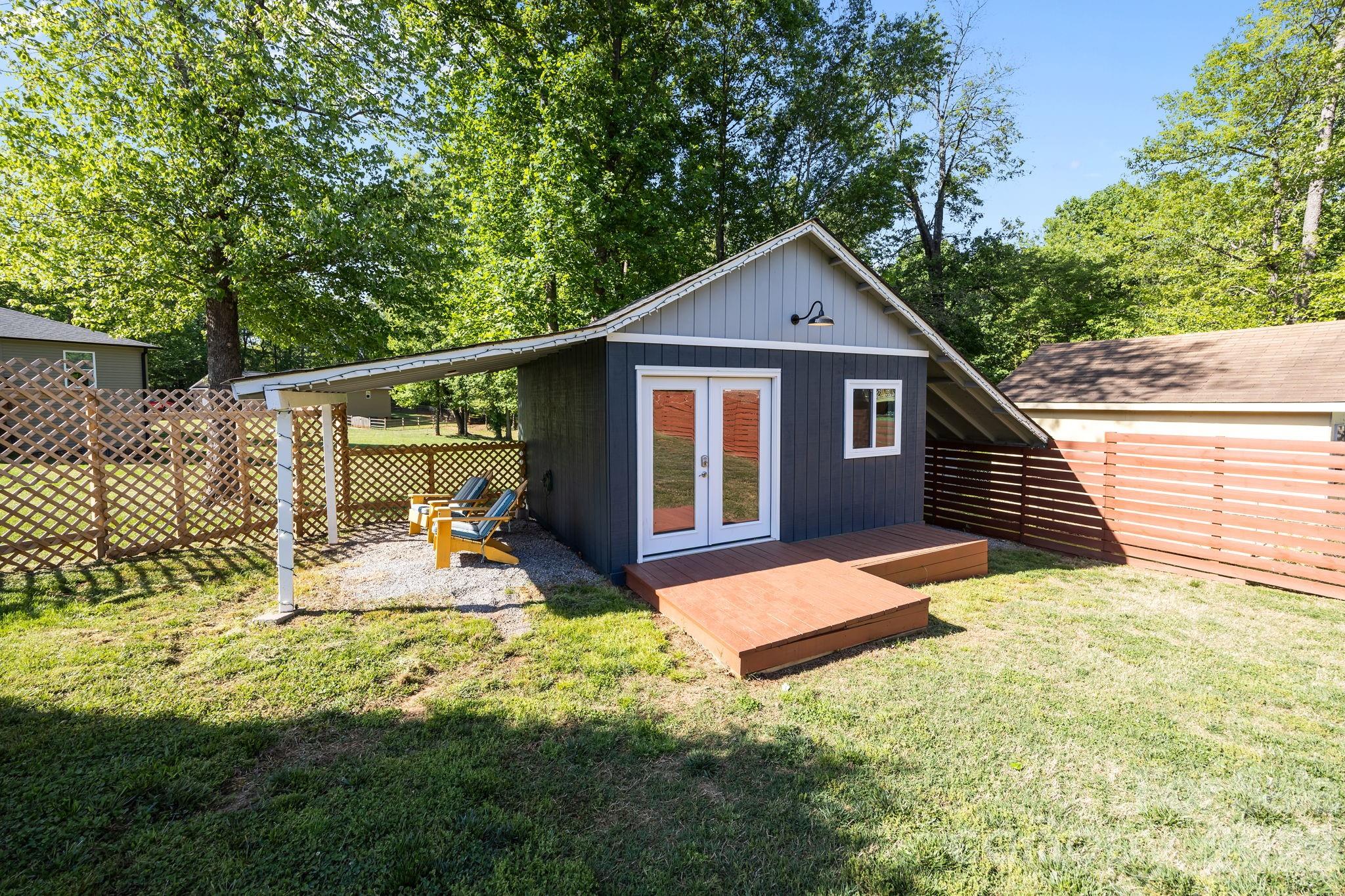 3030 Lydia Lane — Newton