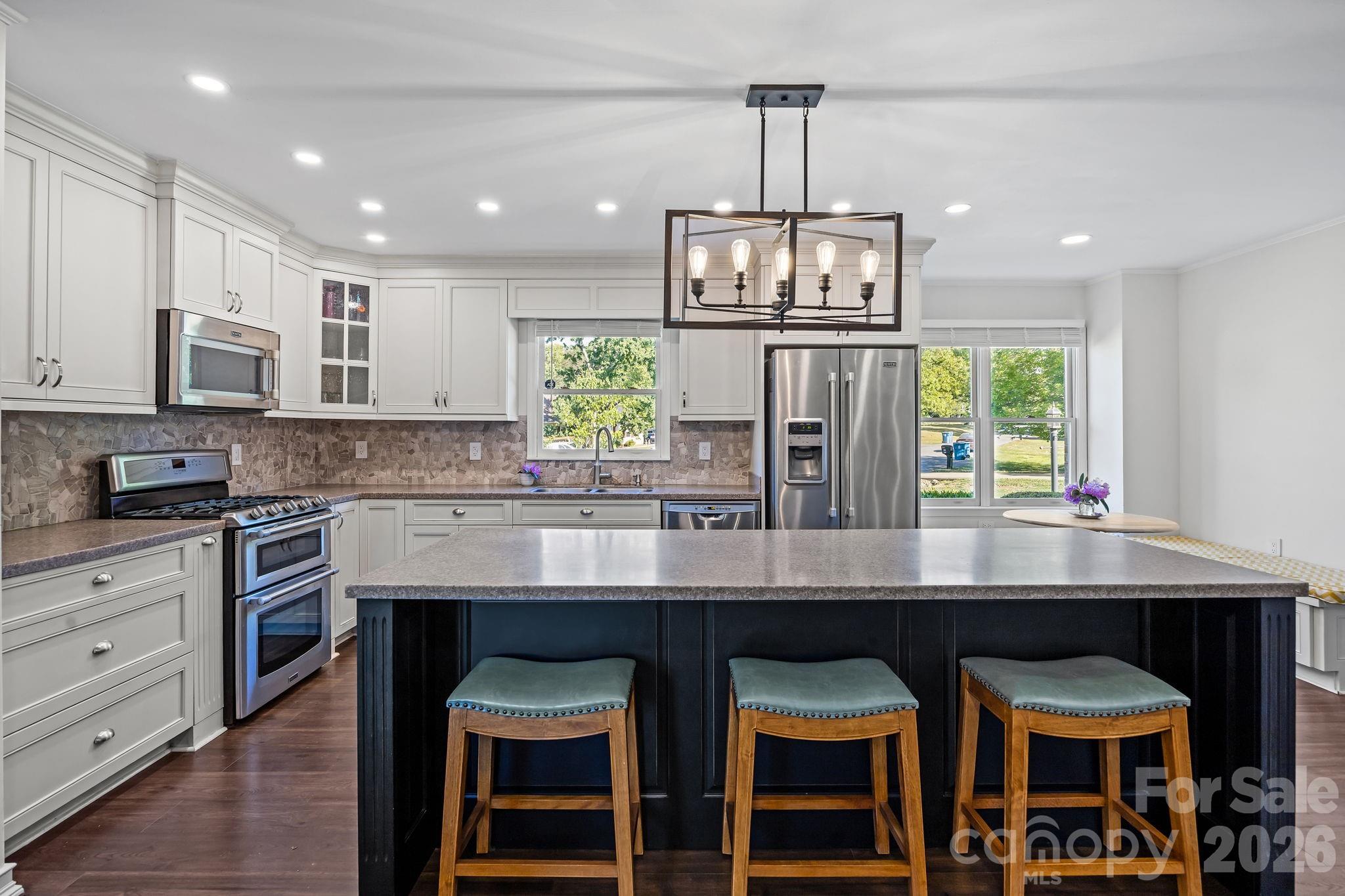 3030 Lydia Lane — Newton