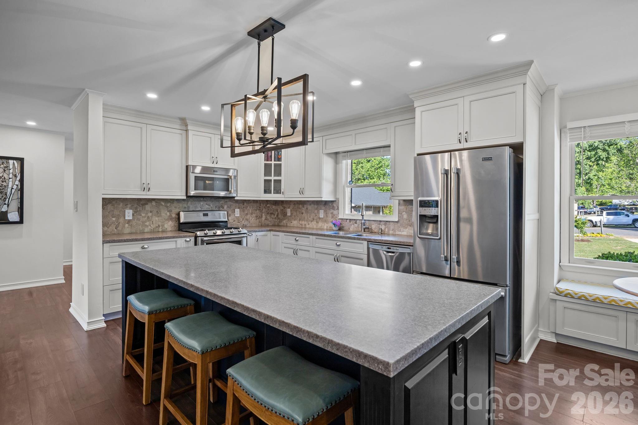 3030 Lydia Lane — Newton