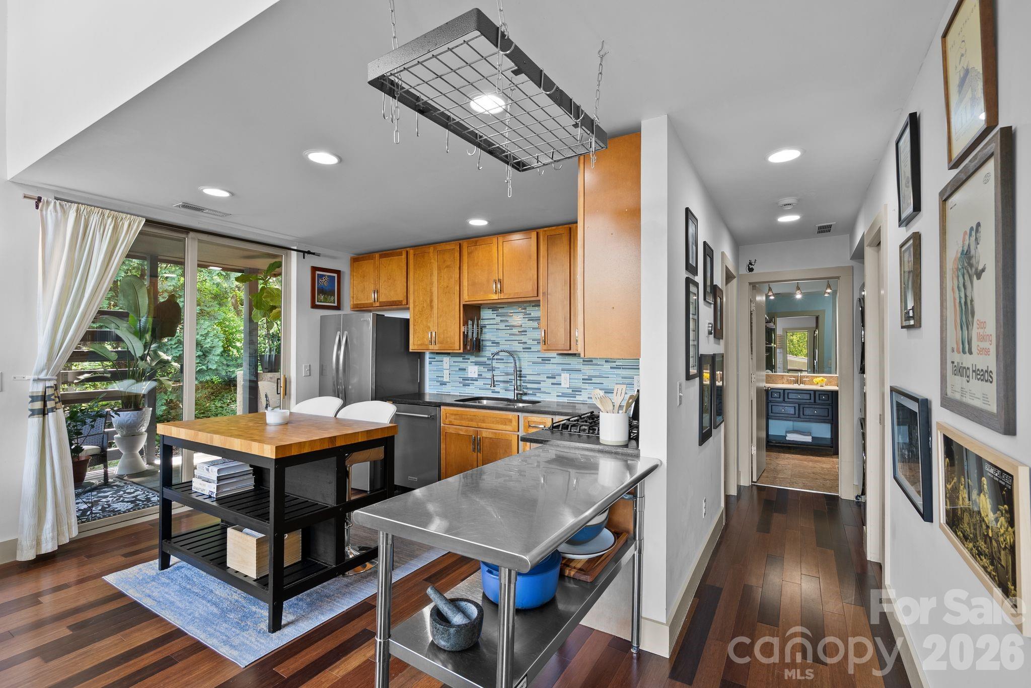 49 Greeley Street — Asheville