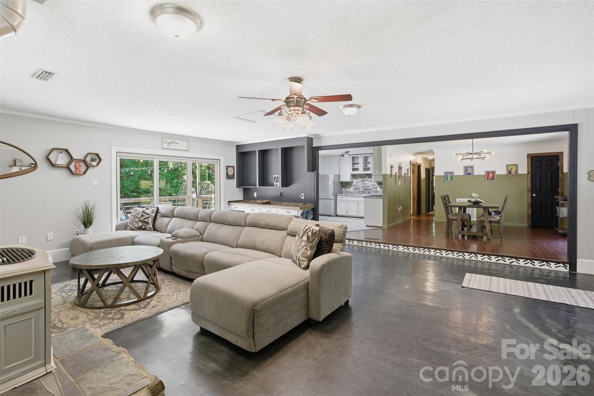 125 Mimosa Road — Statesville
