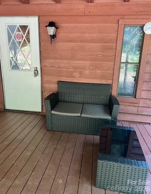 162 Pineridge Drive — Mooresville