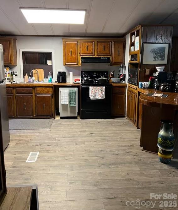 162 Pineridge Drive — Mooresville