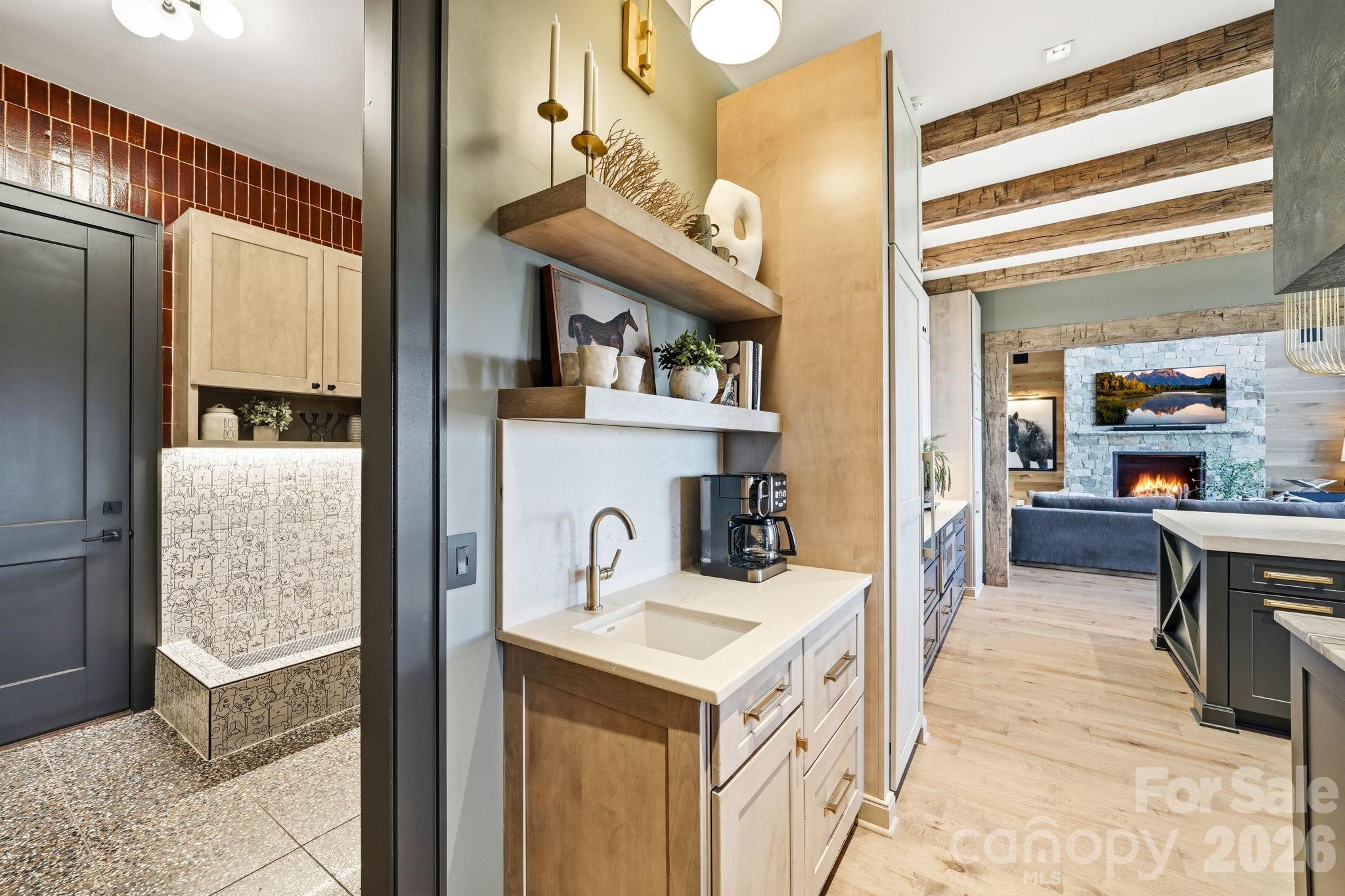 270 Osprey Drive — Banner Elk