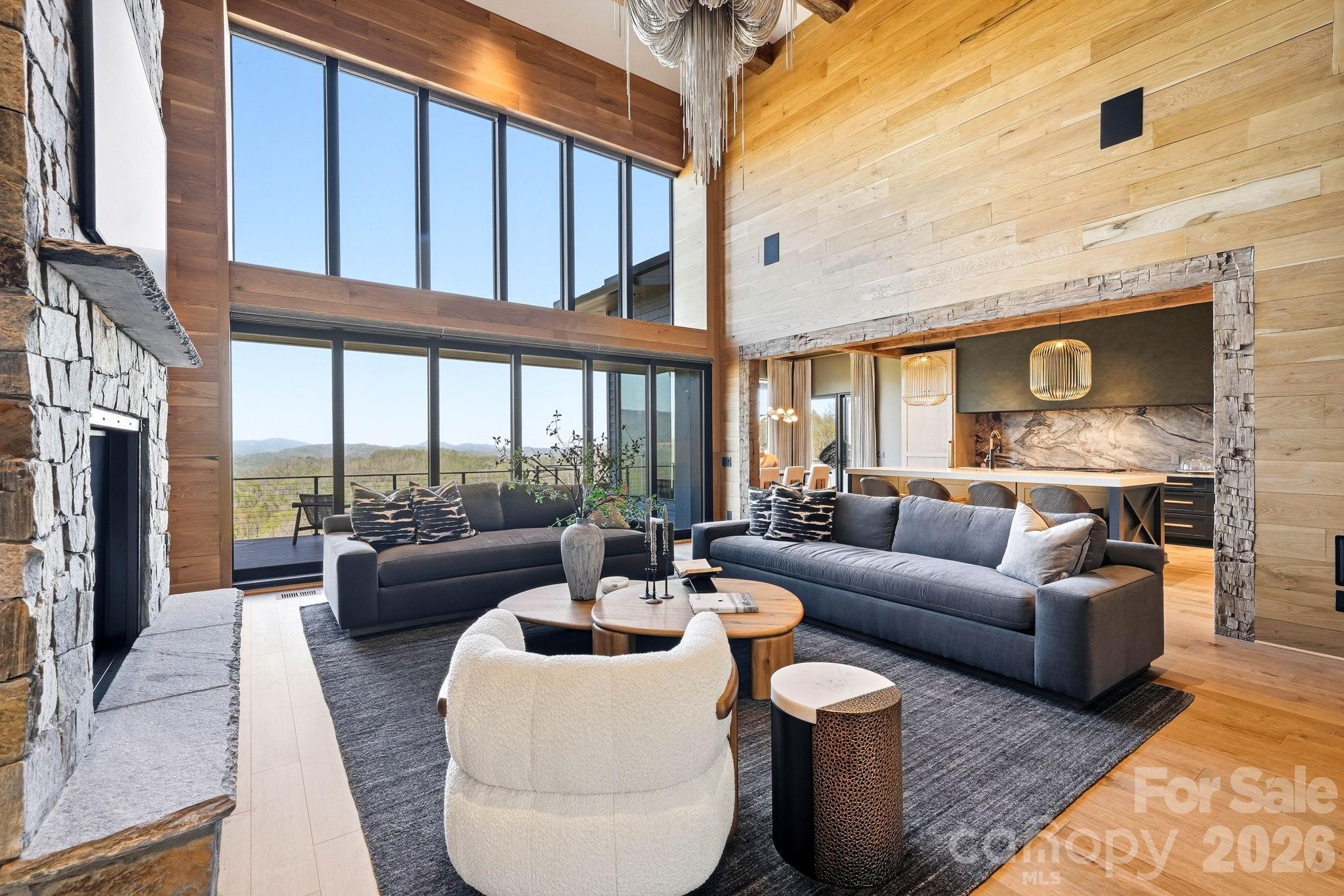 270 Osprey Drive — Banner Elk