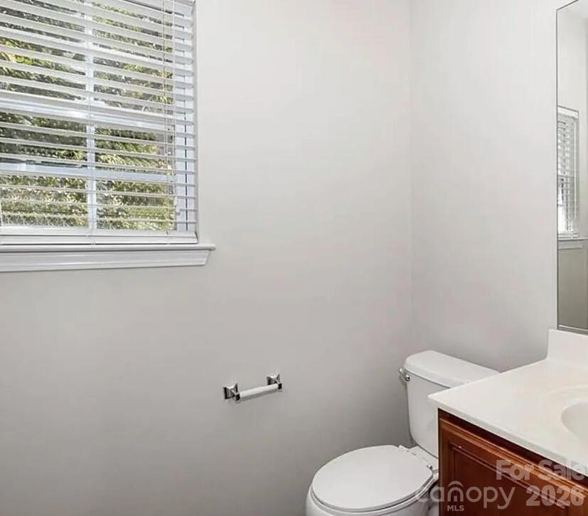 1212 Oakdale Commons Court — Charlotte
