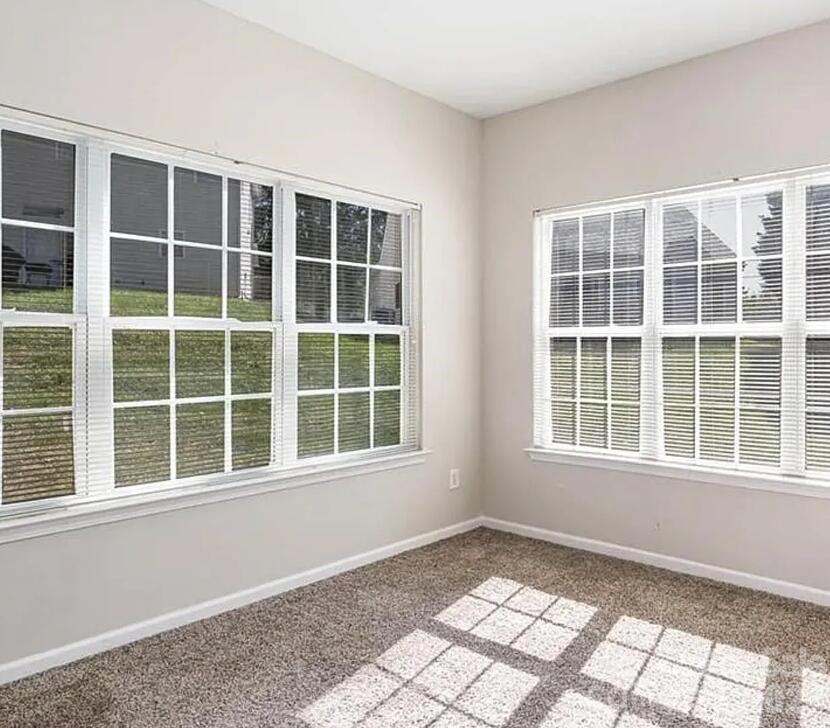 1212 Oakdale Commons Court — Charlotte