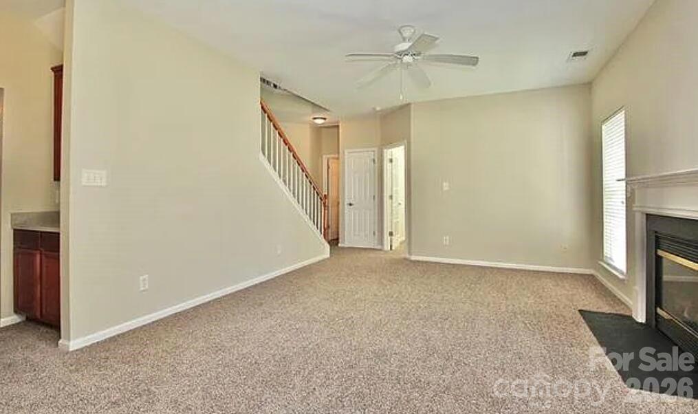 1212 Oakdale Commons Court — Charlotte
