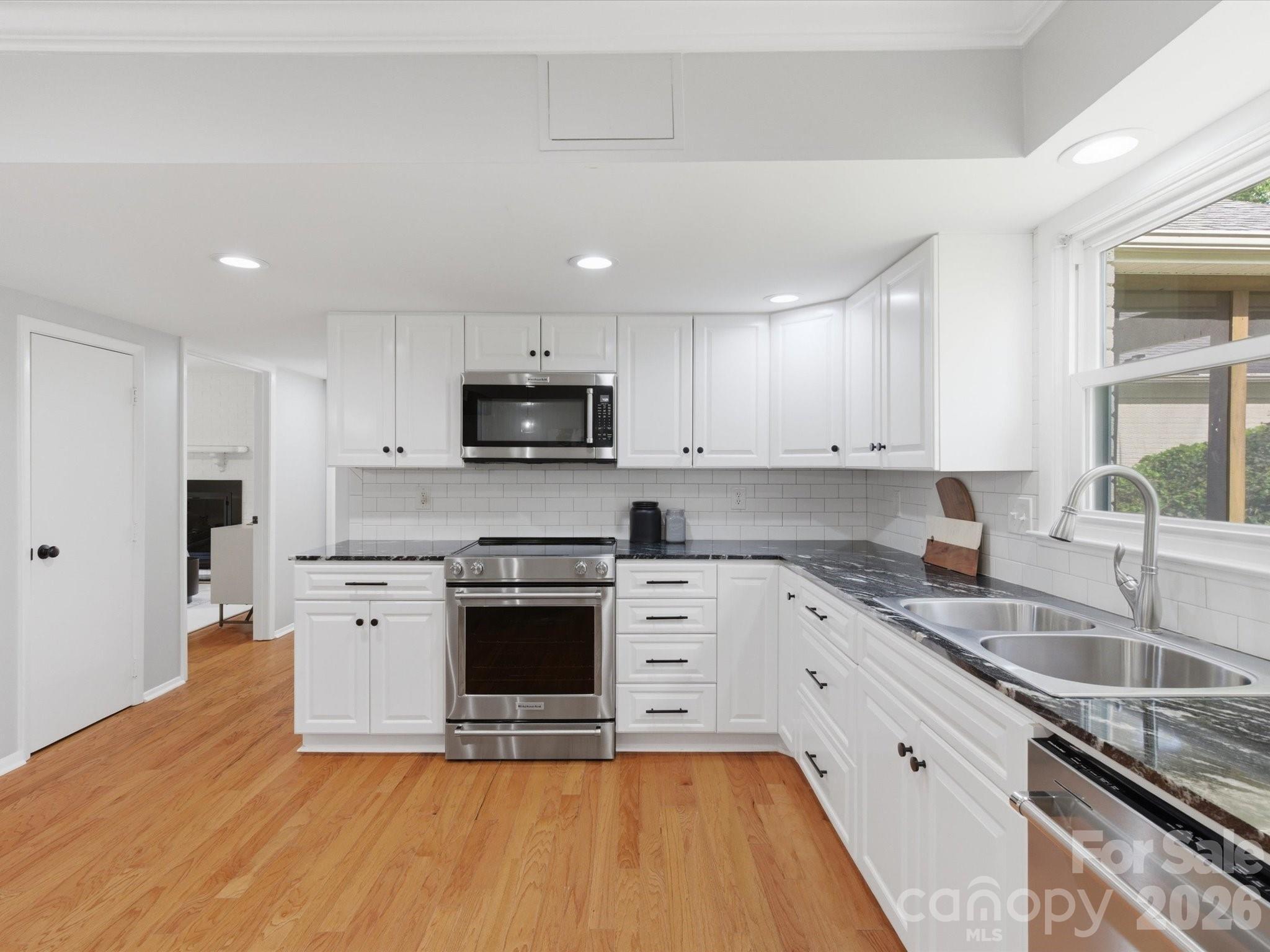 9206 Tree Haven Drive — Charlotte