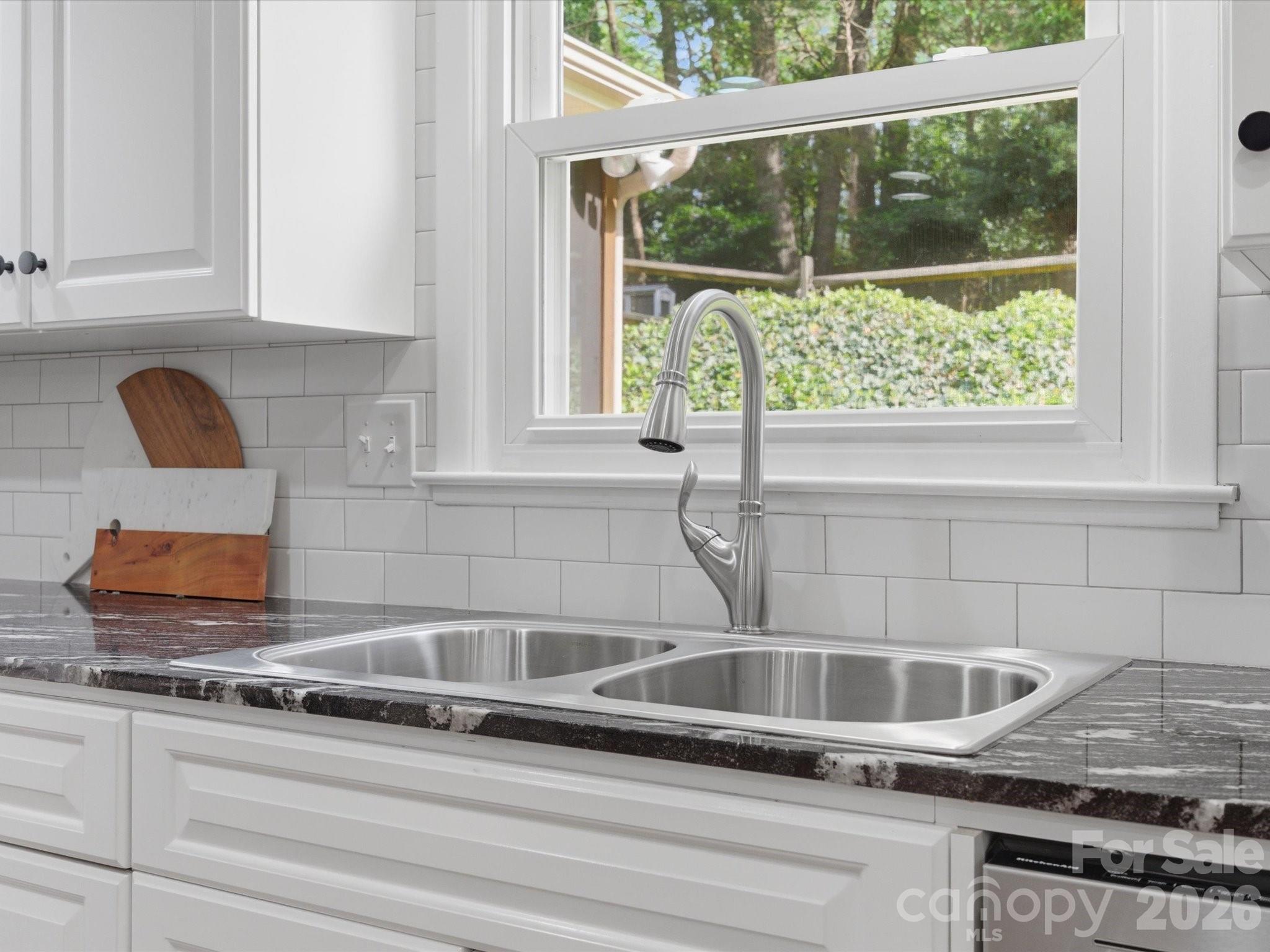 9206 Tree Haven Drive — Charlotte