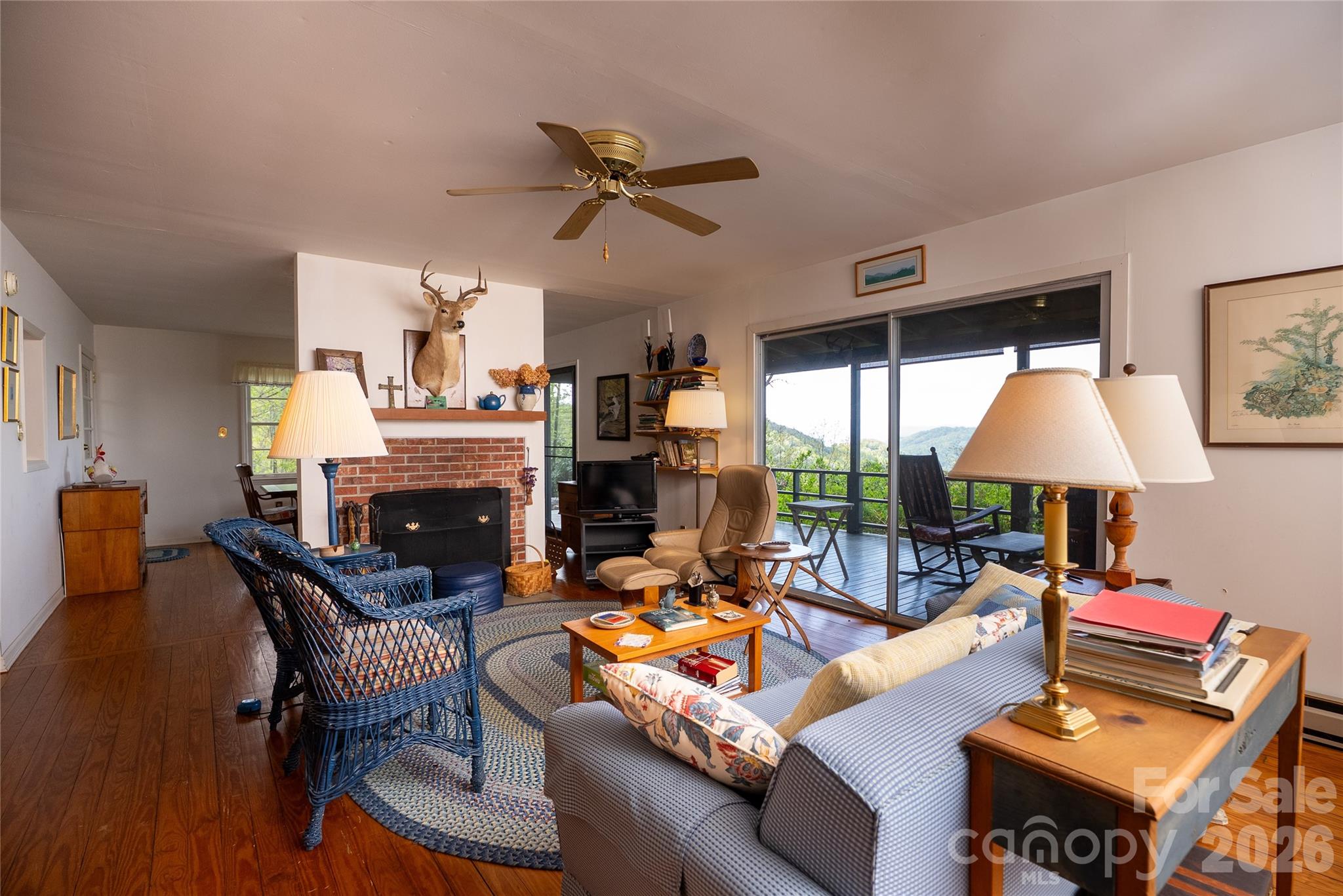 1412 N Bearwallow Road — Fletcher