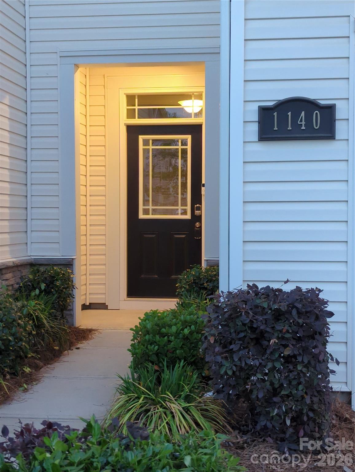 1140 Bigelow Street — Charlotte