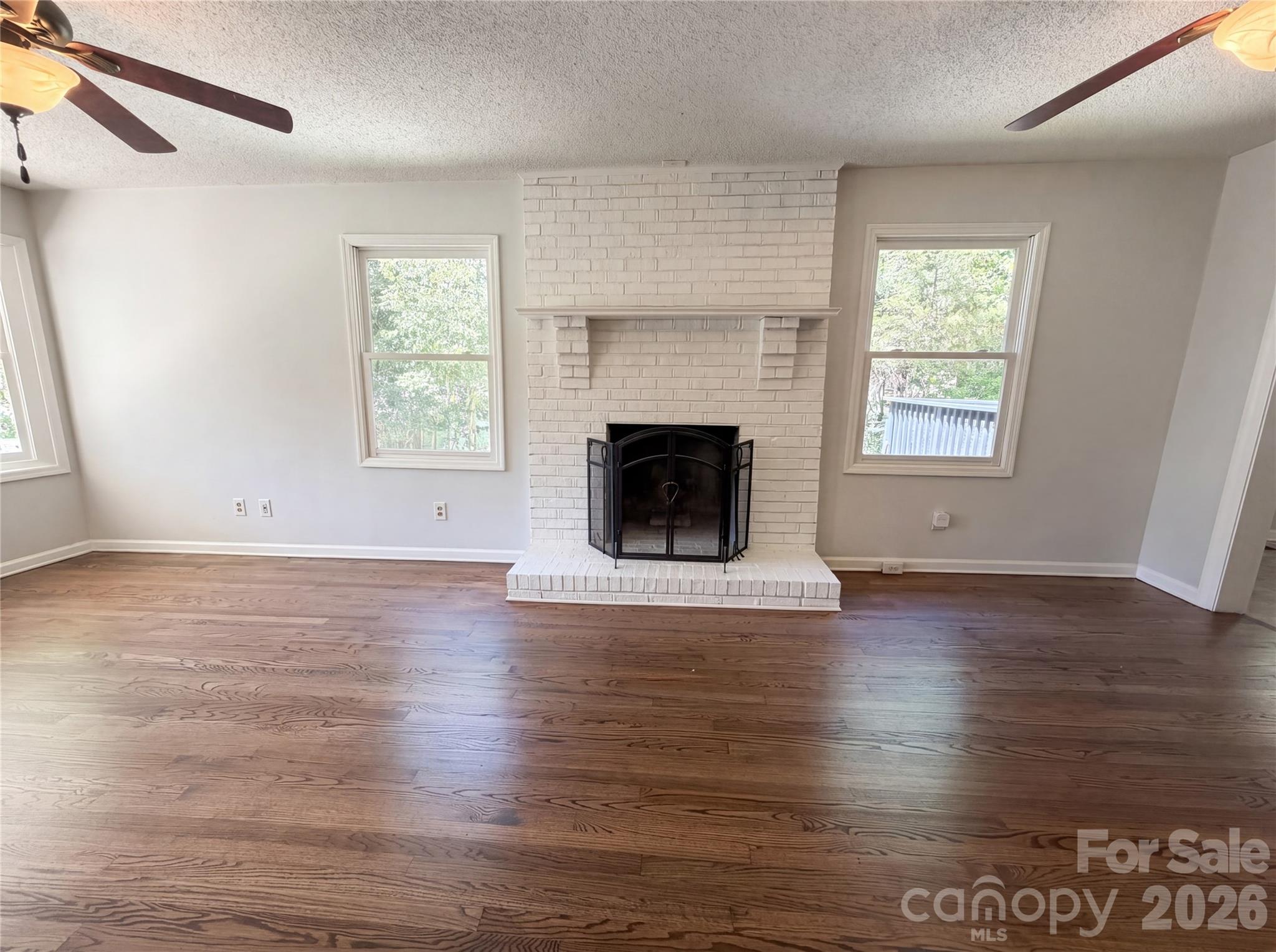 411 Ewing Drive — Belmont
