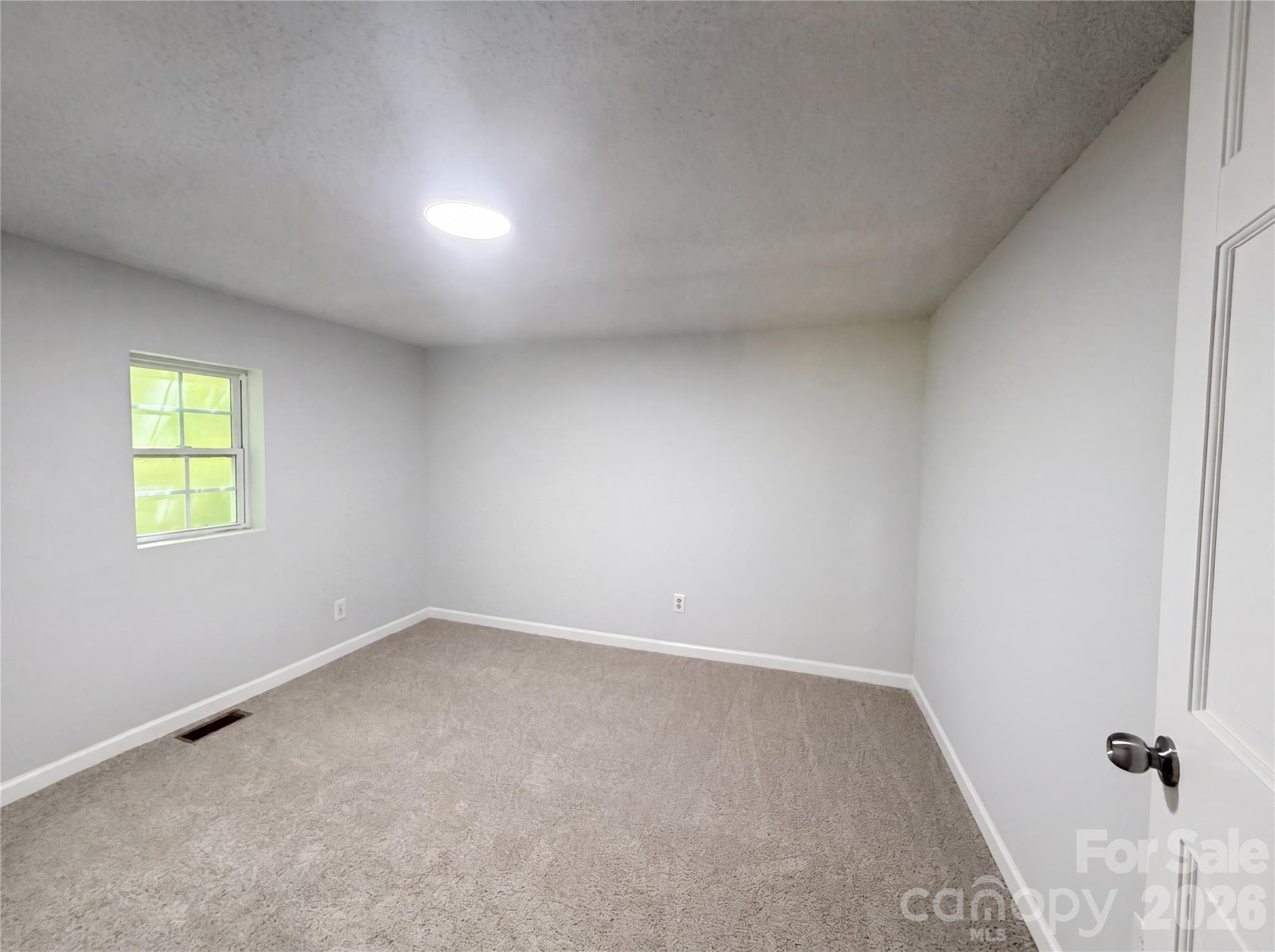 411 Ewing Drive — Belmont