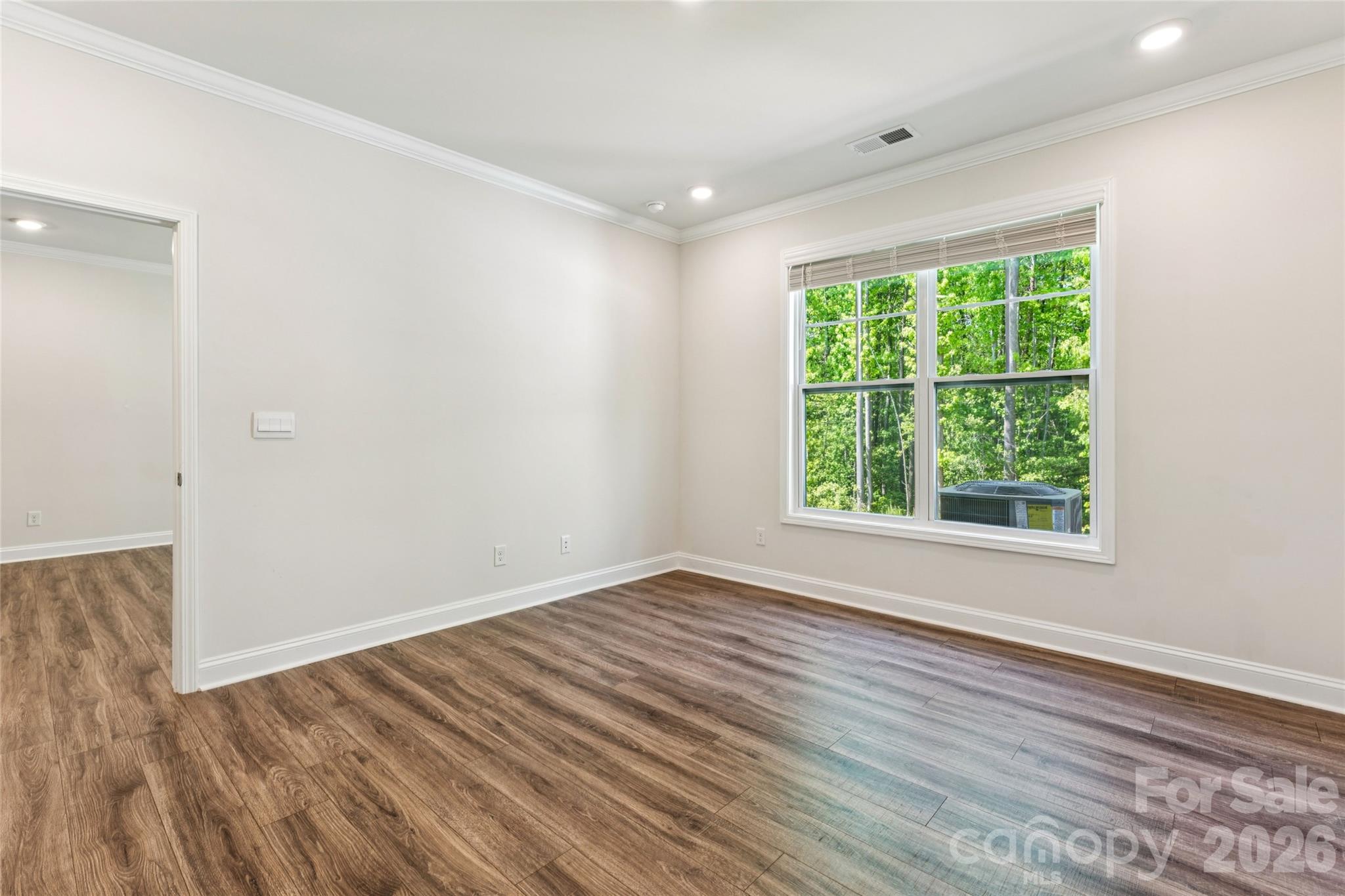 7870 Iron Road — Sherrills Ford