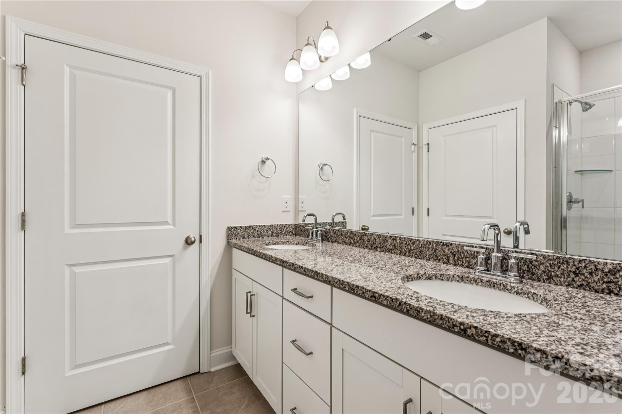 7870 Iron Road — Sherrills Ford